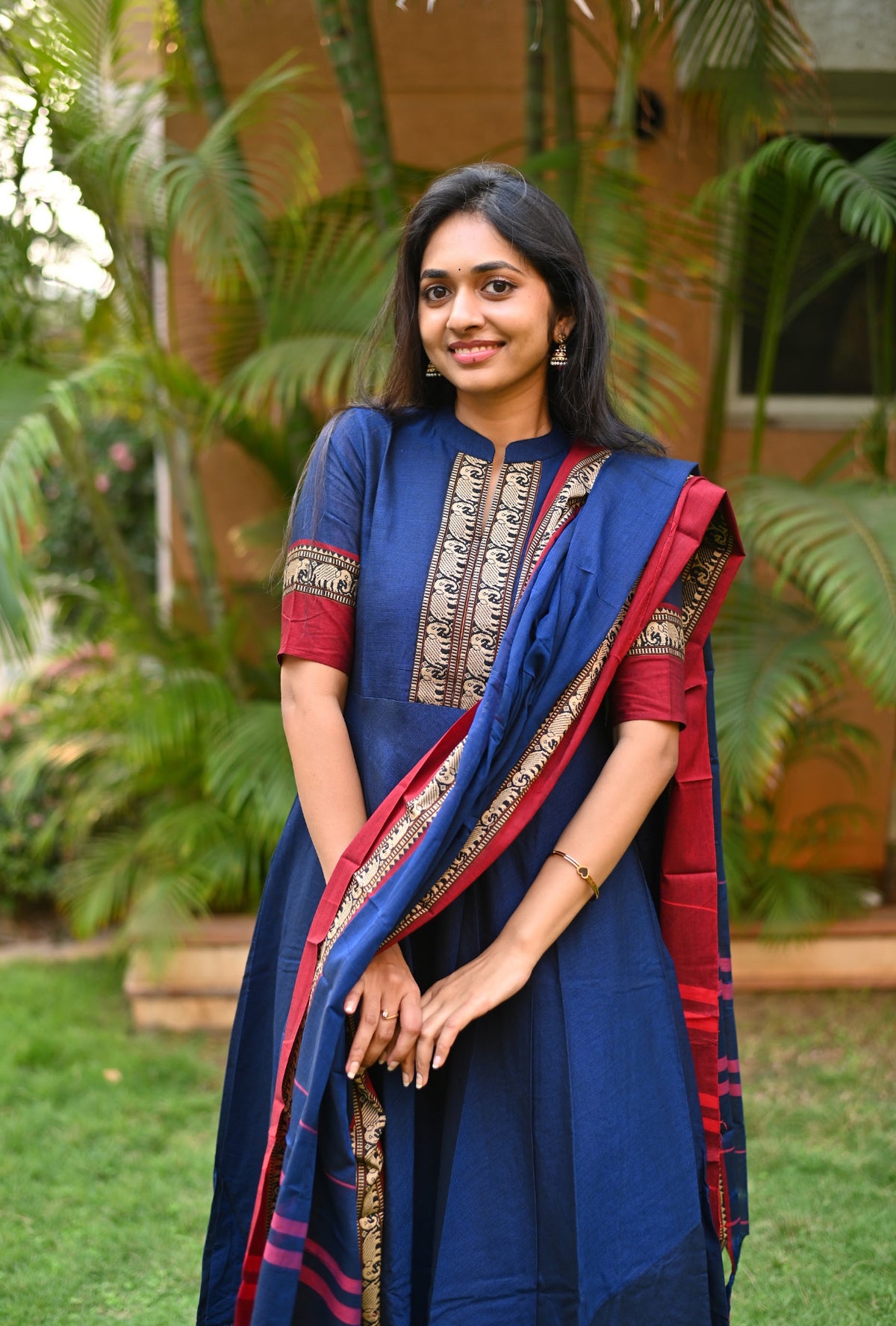 Arti – Blue Narayanpet Anarkali with Red Dupatta