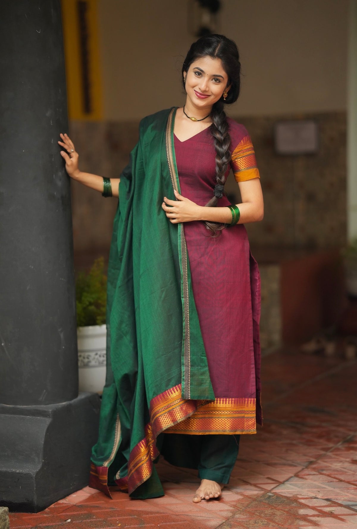 Nandhini – Narayanpet Handloom Straight Fusion Suit Set