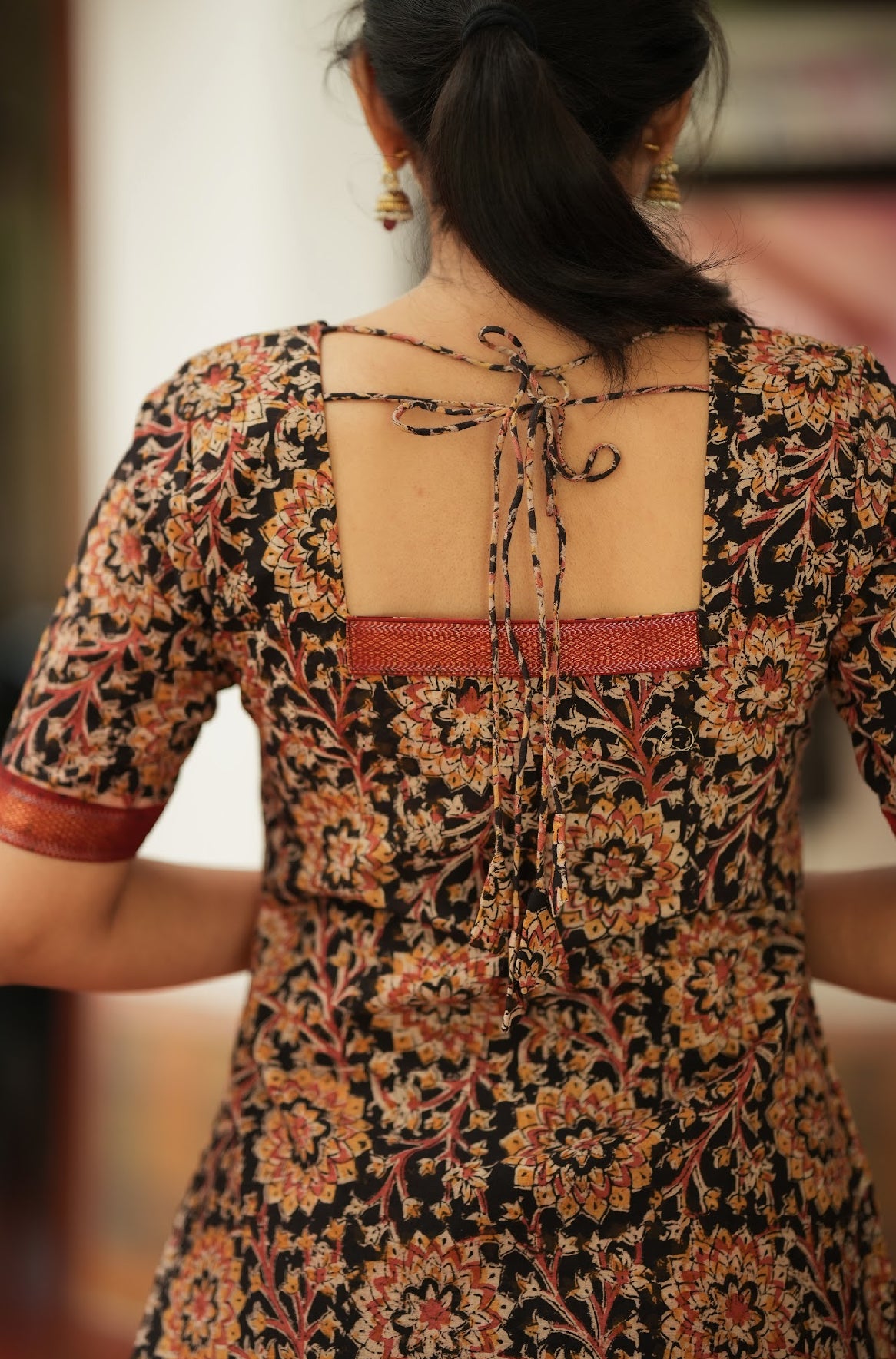 Kamini-Black(Kurti)