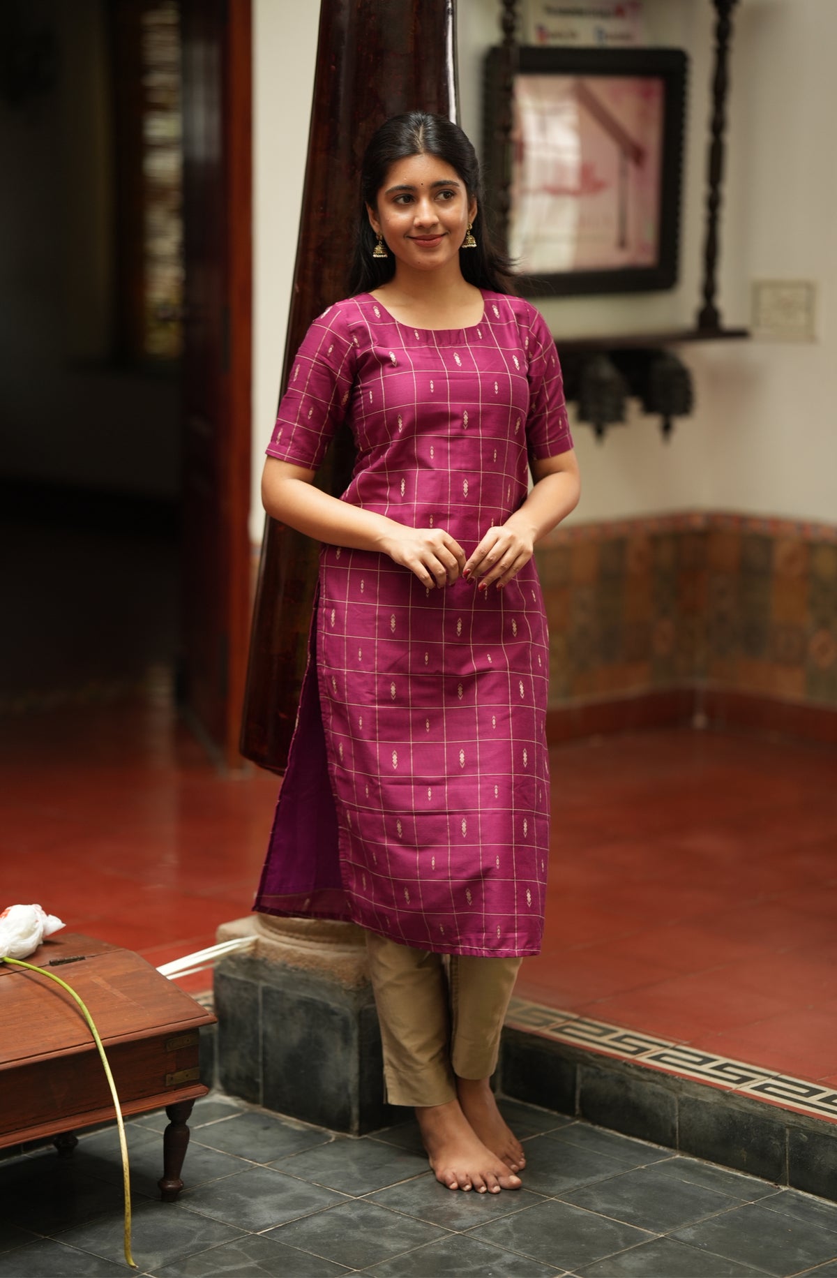 Iniya-Pink
