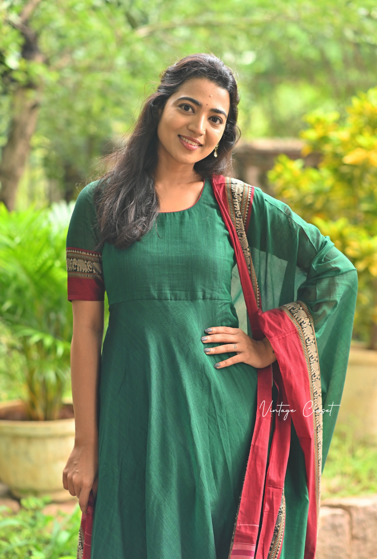 Arti – Bottle Green Narayanpet Anarkali with Maroon Dupatta