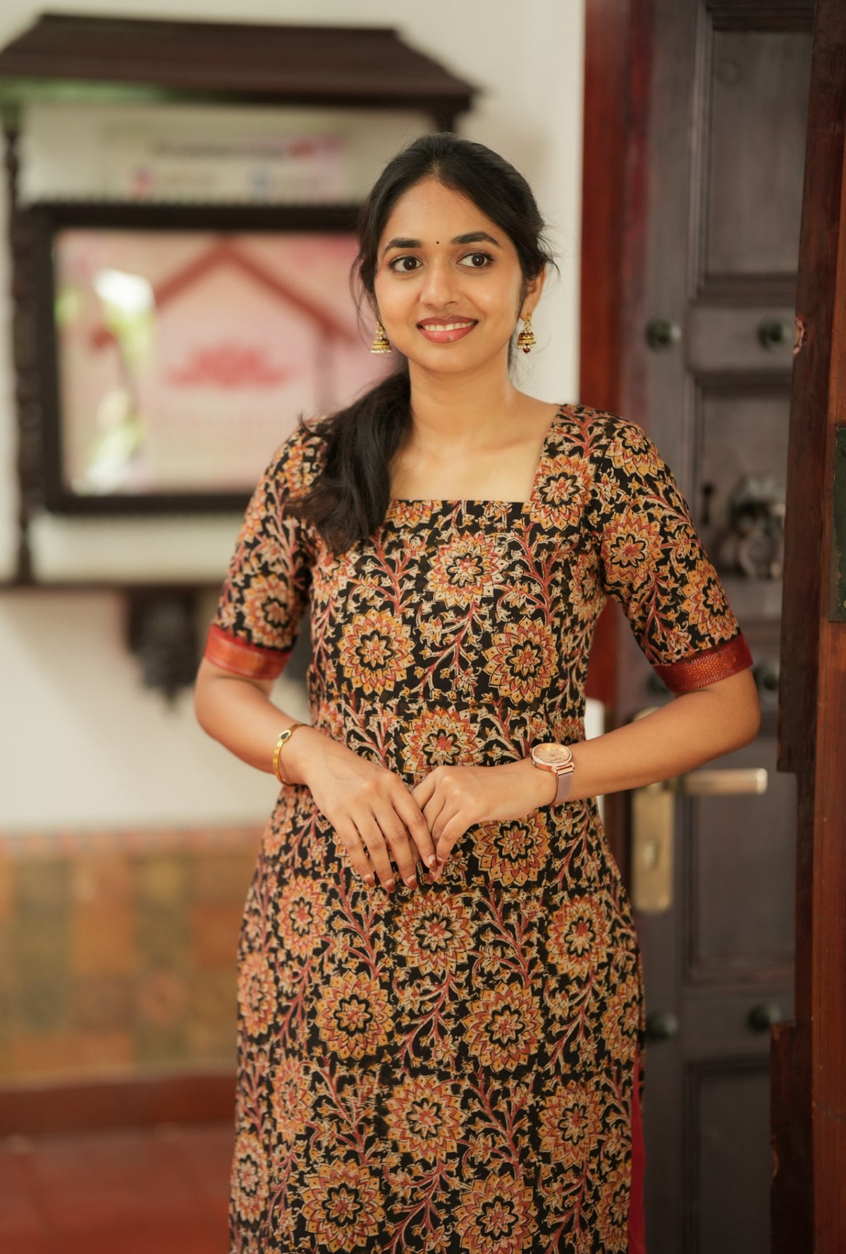 Kamini-Black(Kurti)