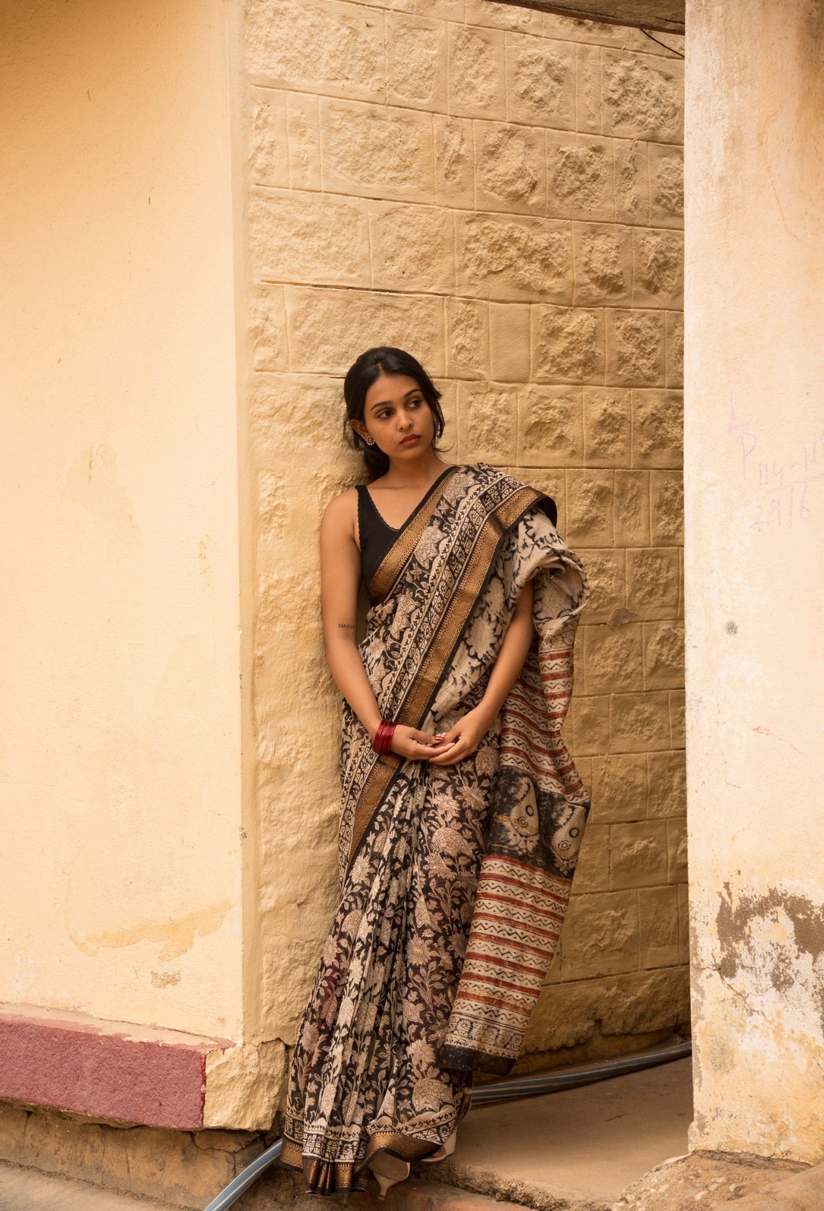 Tripti -Maheshwari silk Bagru saree(Black)