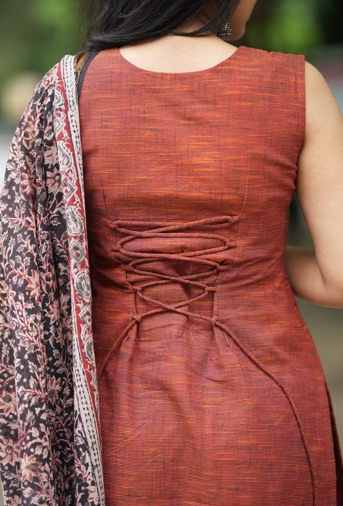 Revathy-IV  (Brown+Kalamkari)