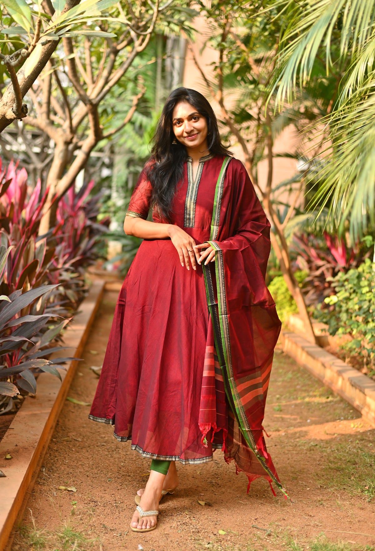 Padmini – Red Narayanpet Anarkali & Dupatta Set