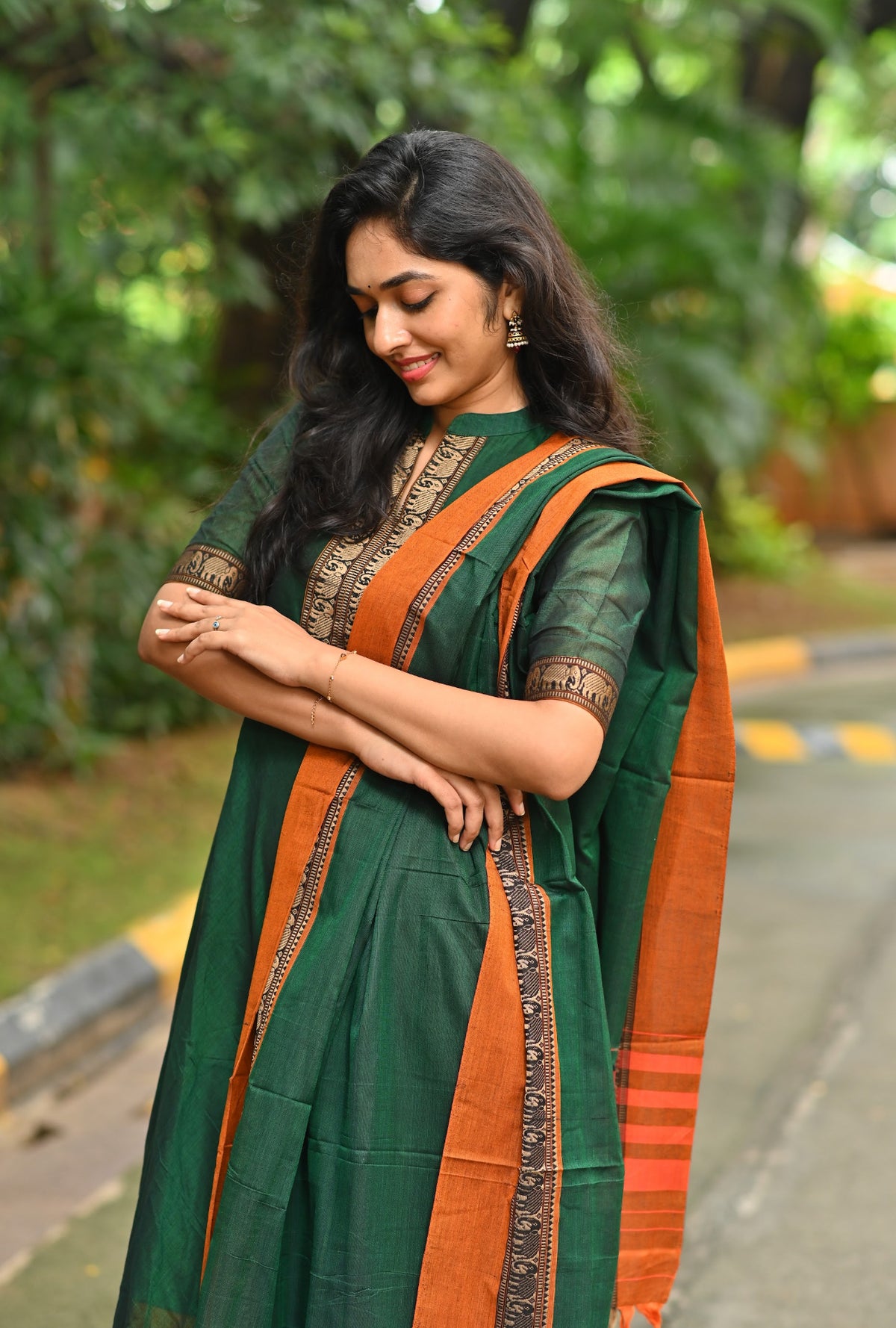 Arti Emerald – Emerald Green Narayanpet Handloom Anarkali Suit