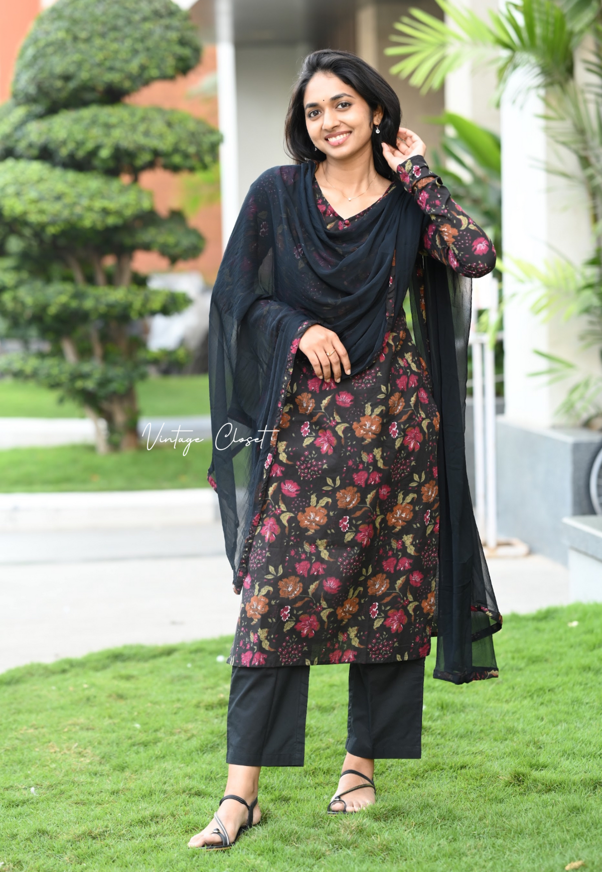 ANAGHA-Floral