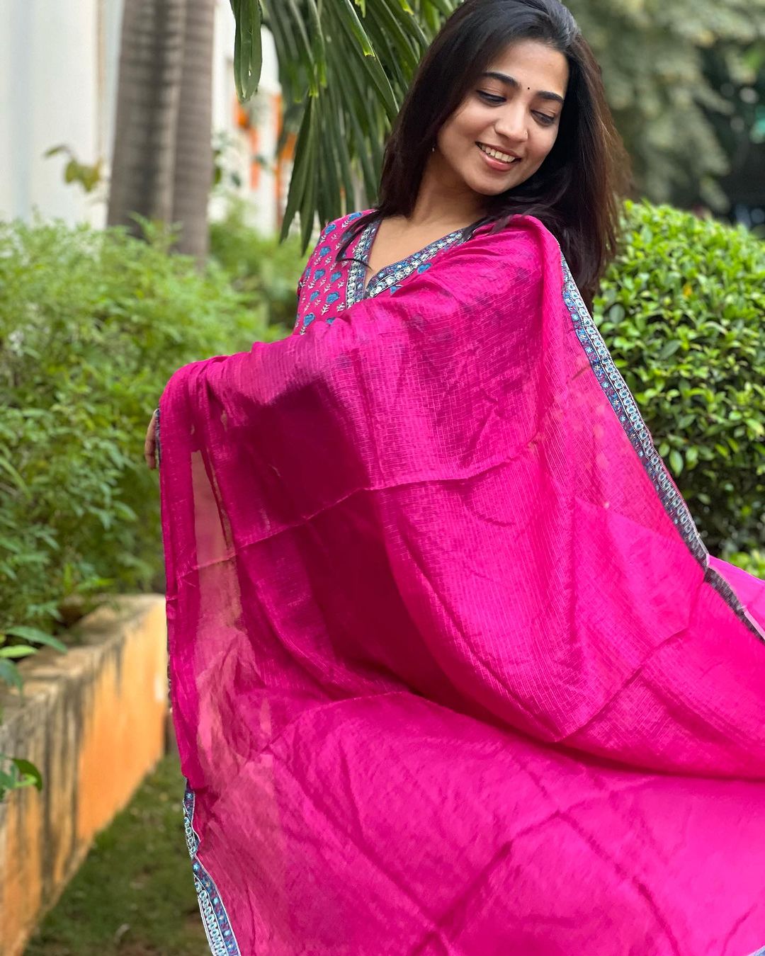 Malar – Fuchsia Pink Handblock Print Cotton Alia-Cut Suit Set