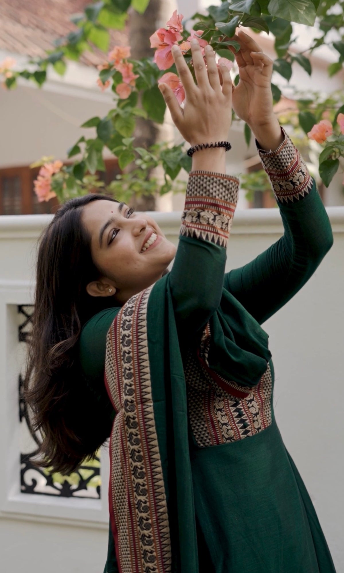 Radha – Bottle Green Narayanpet Handloom Anarkali Suit