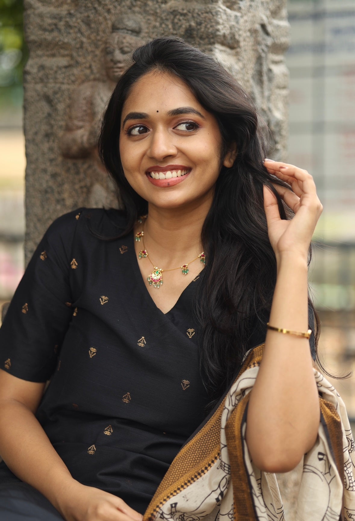 Meenakshi black