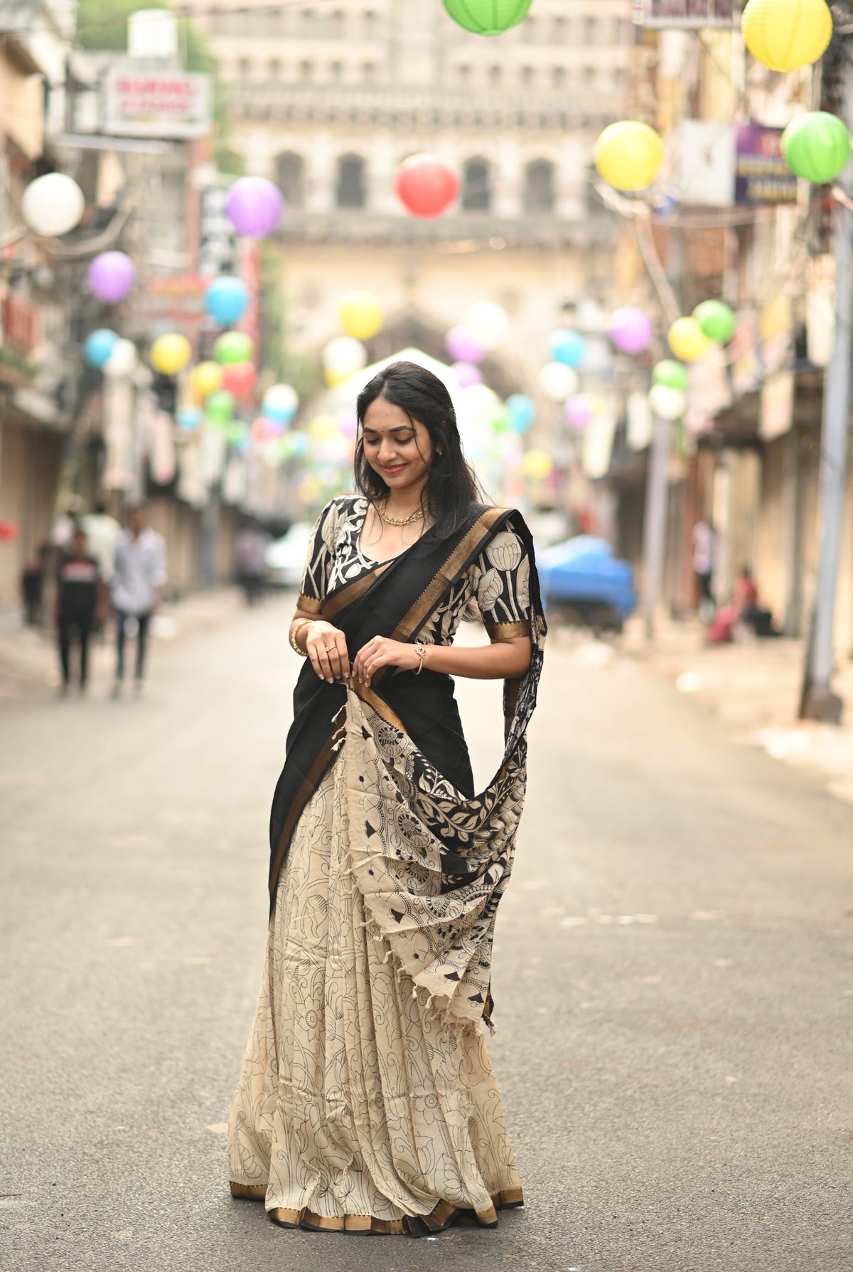 LAHARI🖤(Fabric)