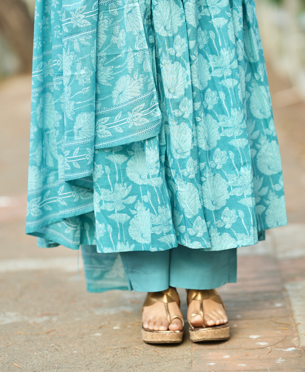 Amayra – Blue Cotton Handblock Print Anarkali Suit Set