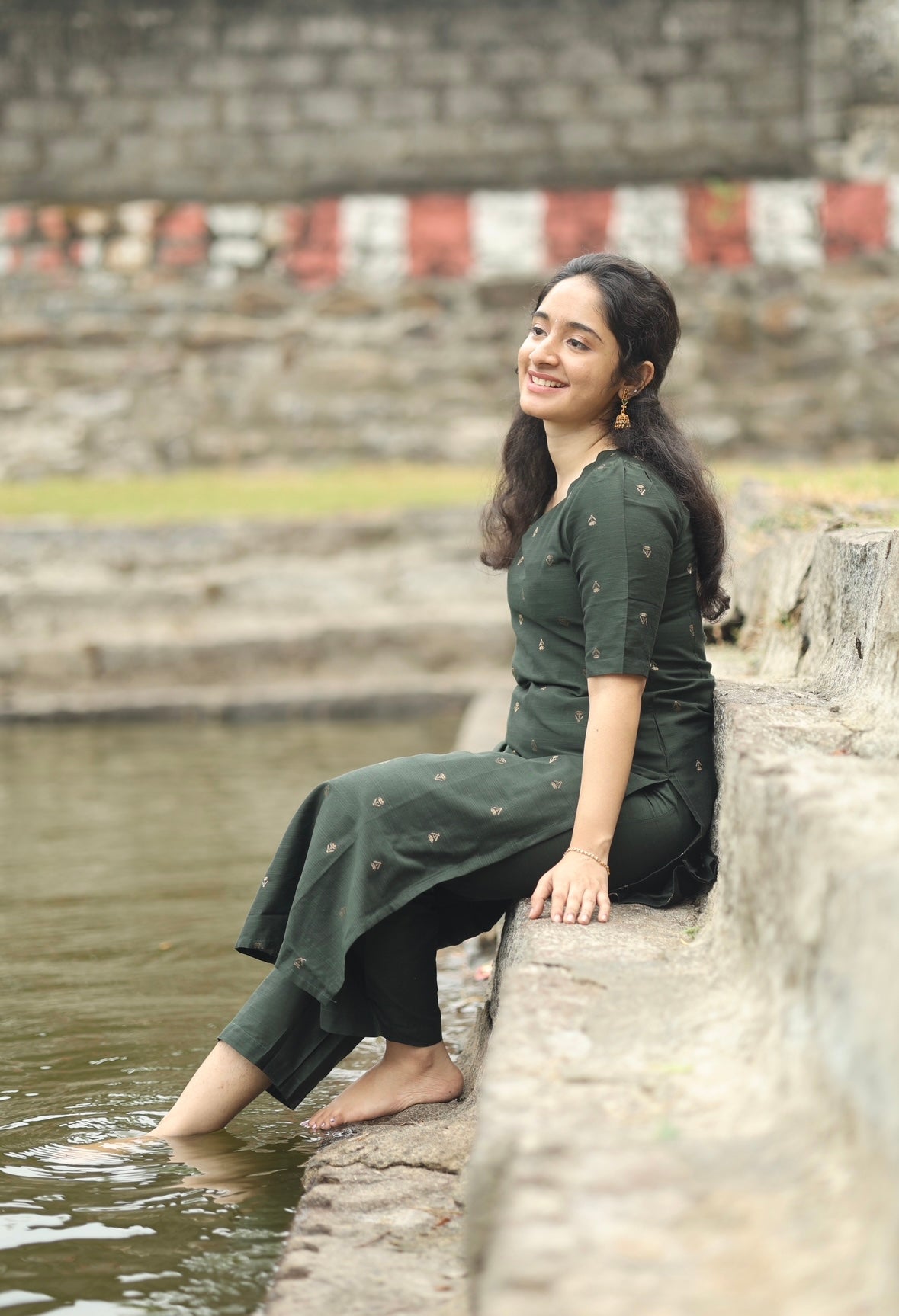 Meenakshi-Bottle green