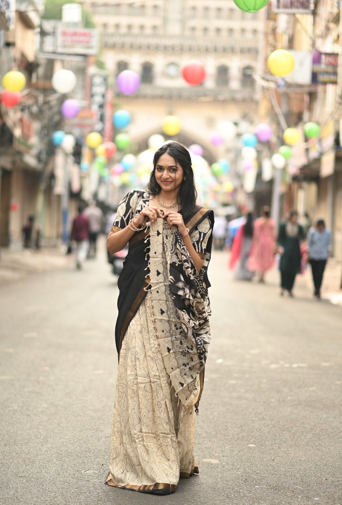 LAHARI🖤(Fabric)