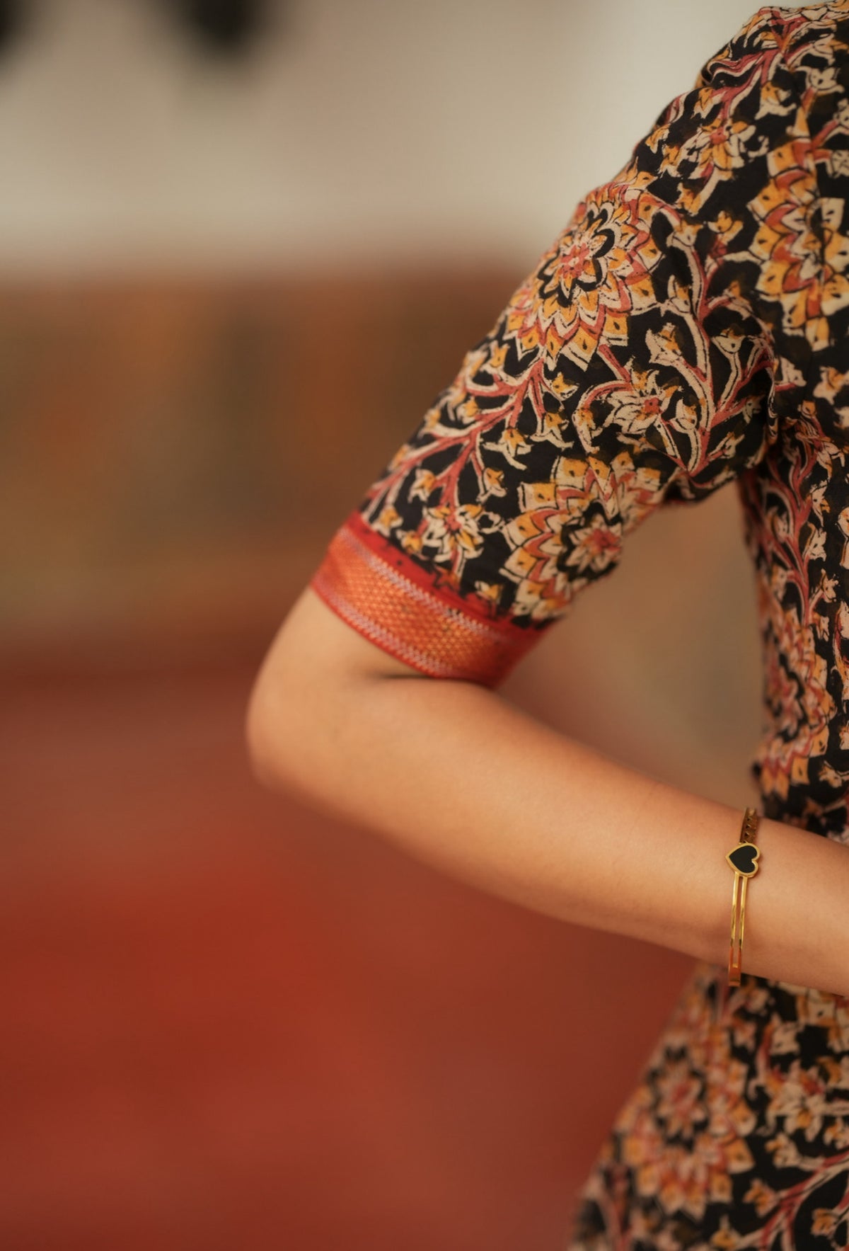 Kamini-Black(Kurti)
