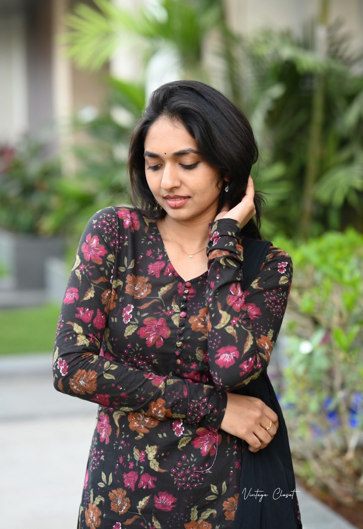 ANAGHA-Floral