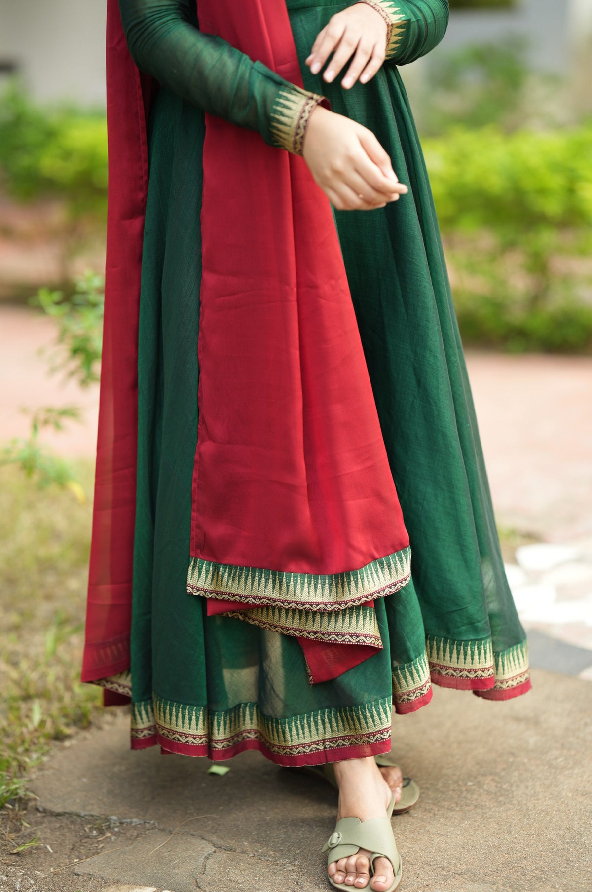 Akila – Green Narayanpet Anarkali with Red Dupatta
