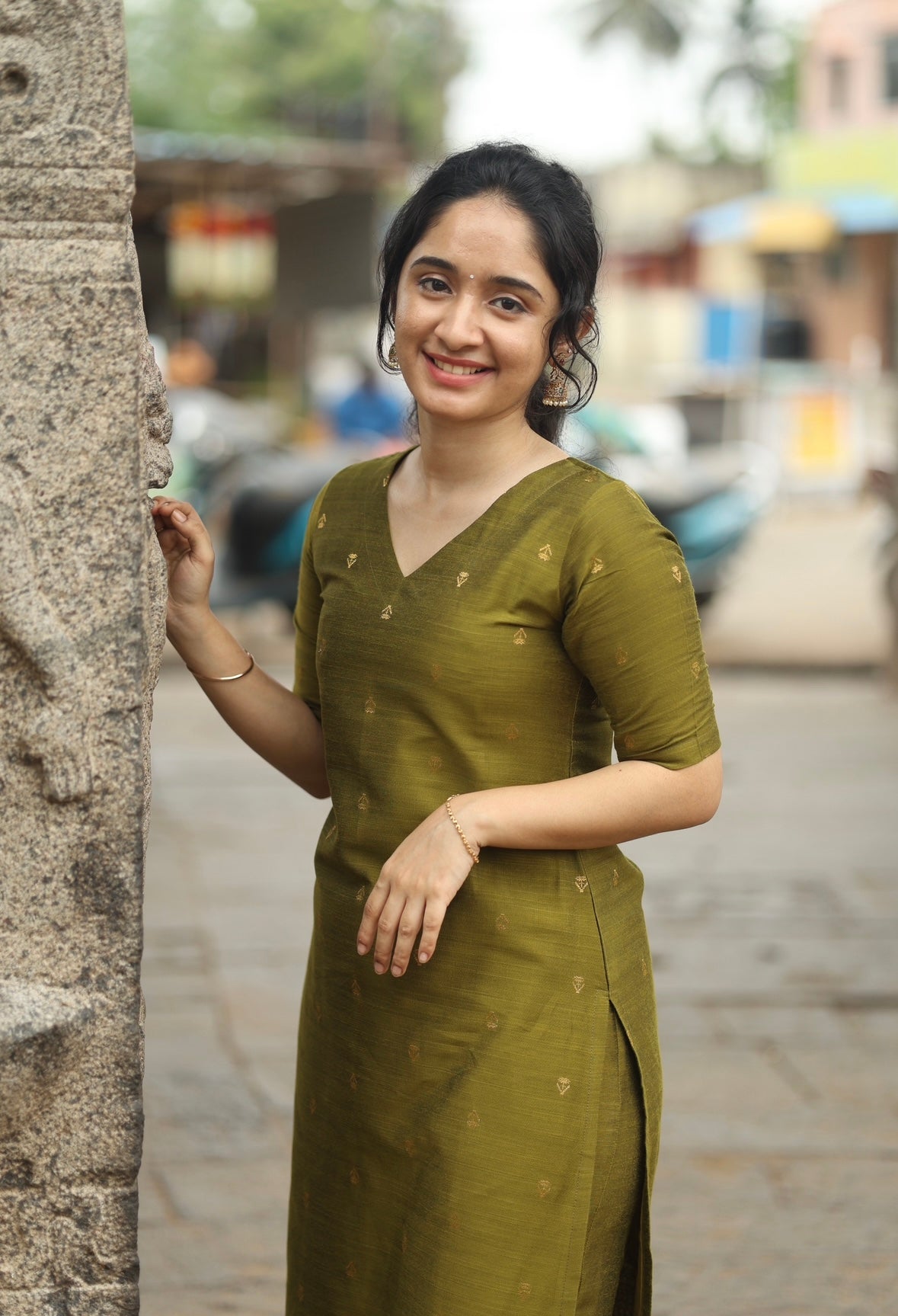 Meenakshi-Olive