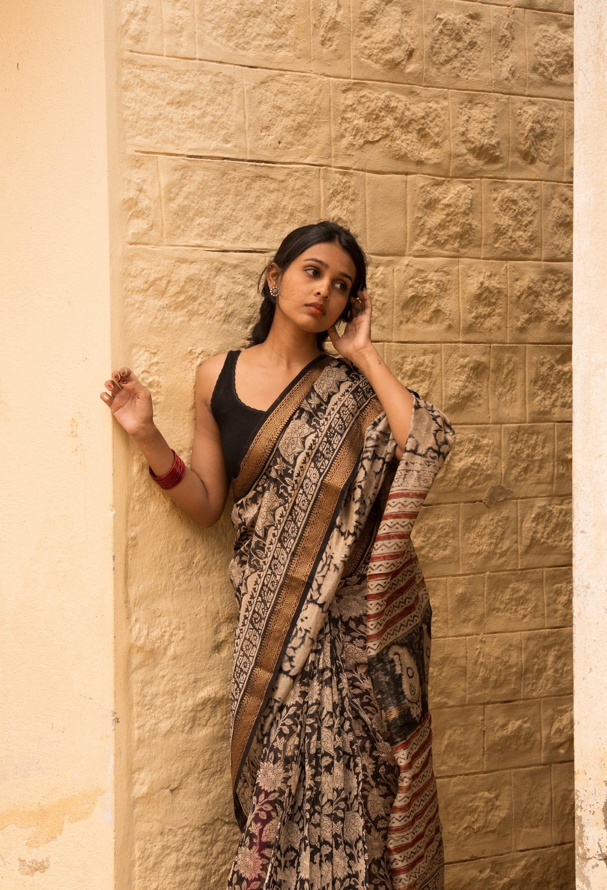 Tripti -Maheshwari silk Bagru saree(Black)