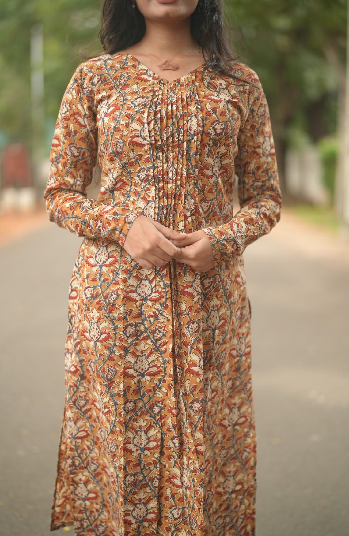 Pallavi-Kalamkari(U neck frilled)