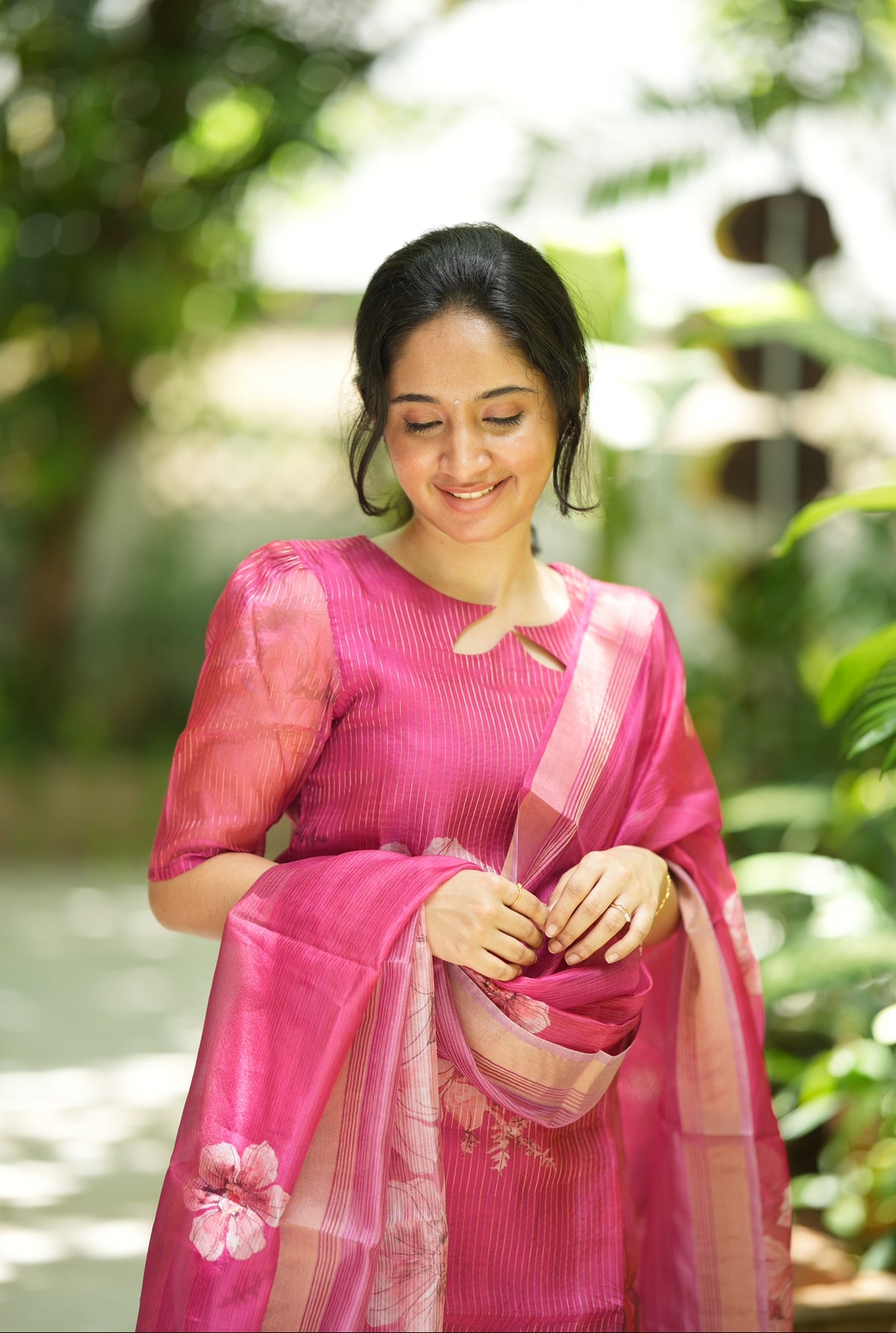 MOKSHA-Pink