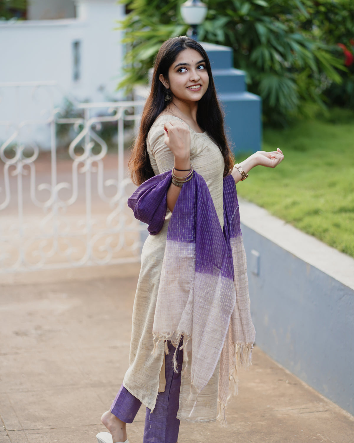 SREEJA-Khadi ivory salwar set