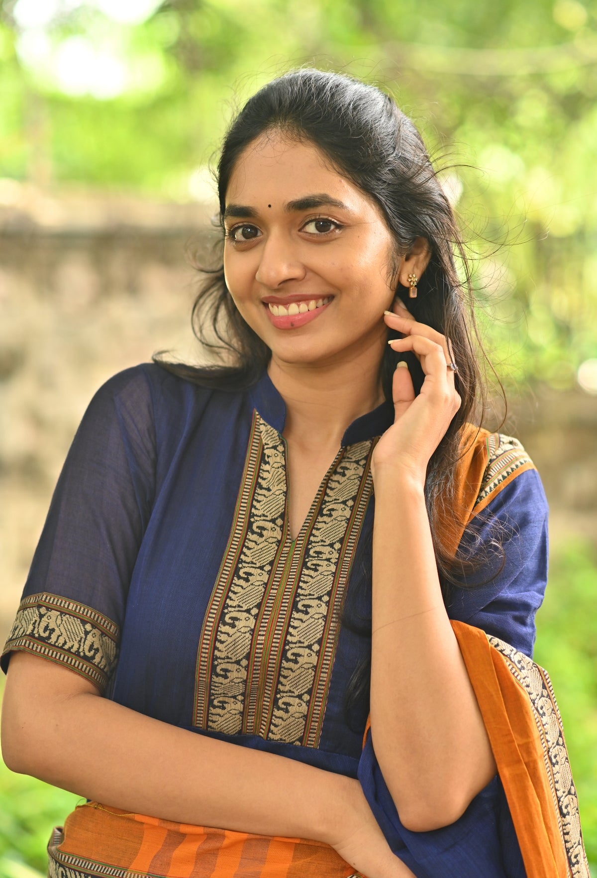 Arti – Ink Blue Narayanpet Handloom Anarkali Suit
