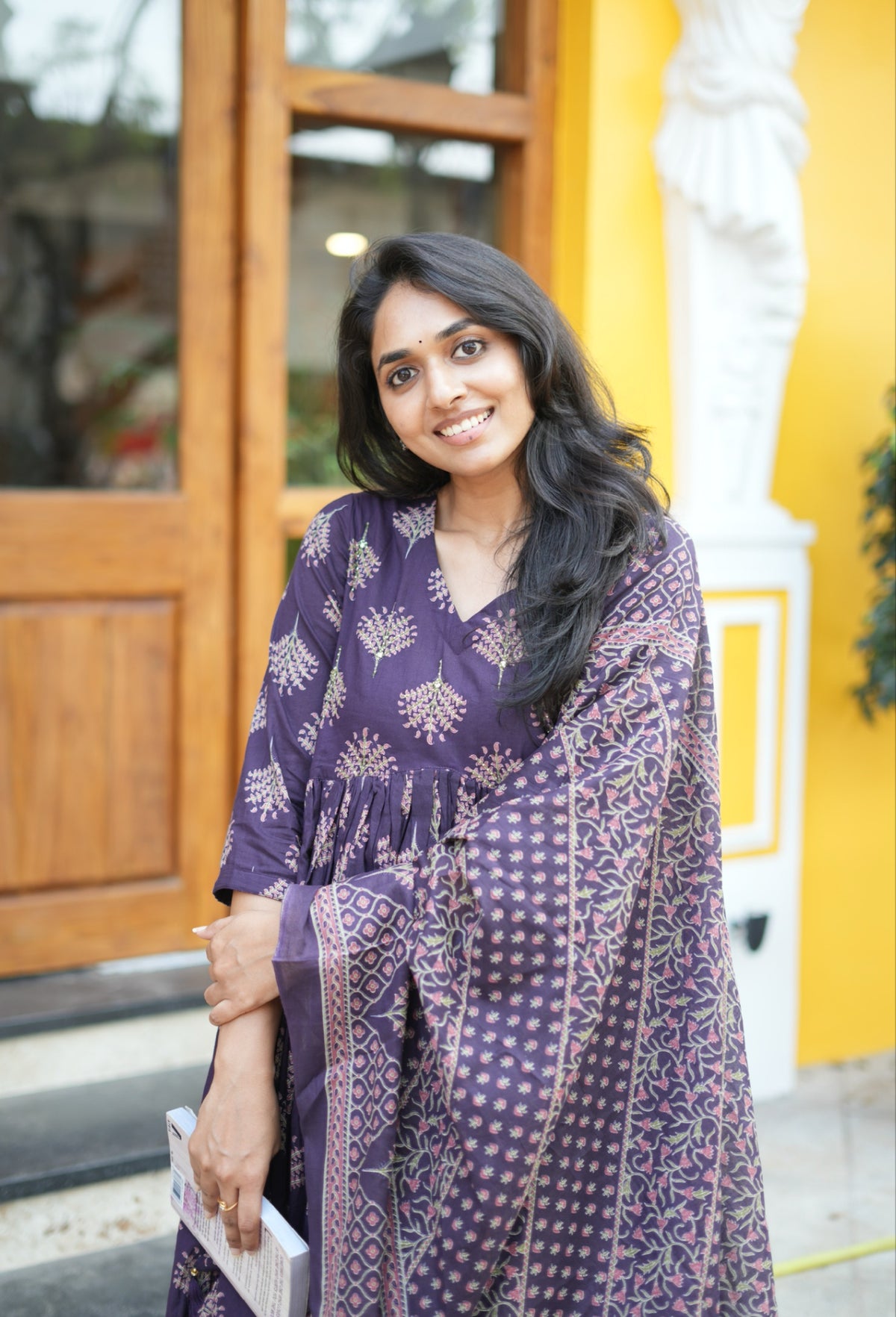 Kanmani – Violet Floral Mul Cotton Straight Kurta Set