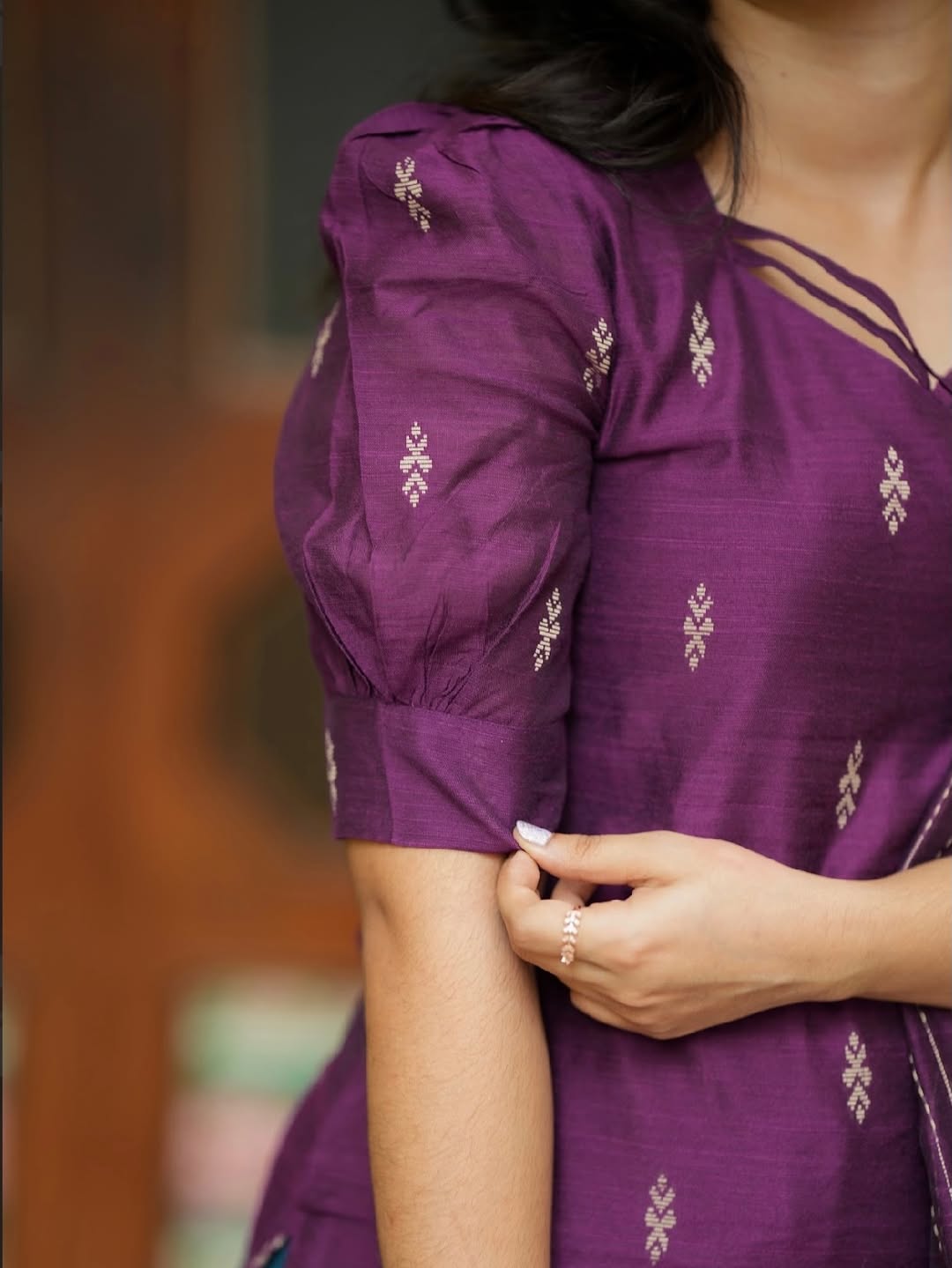 PRAGYA-Violet