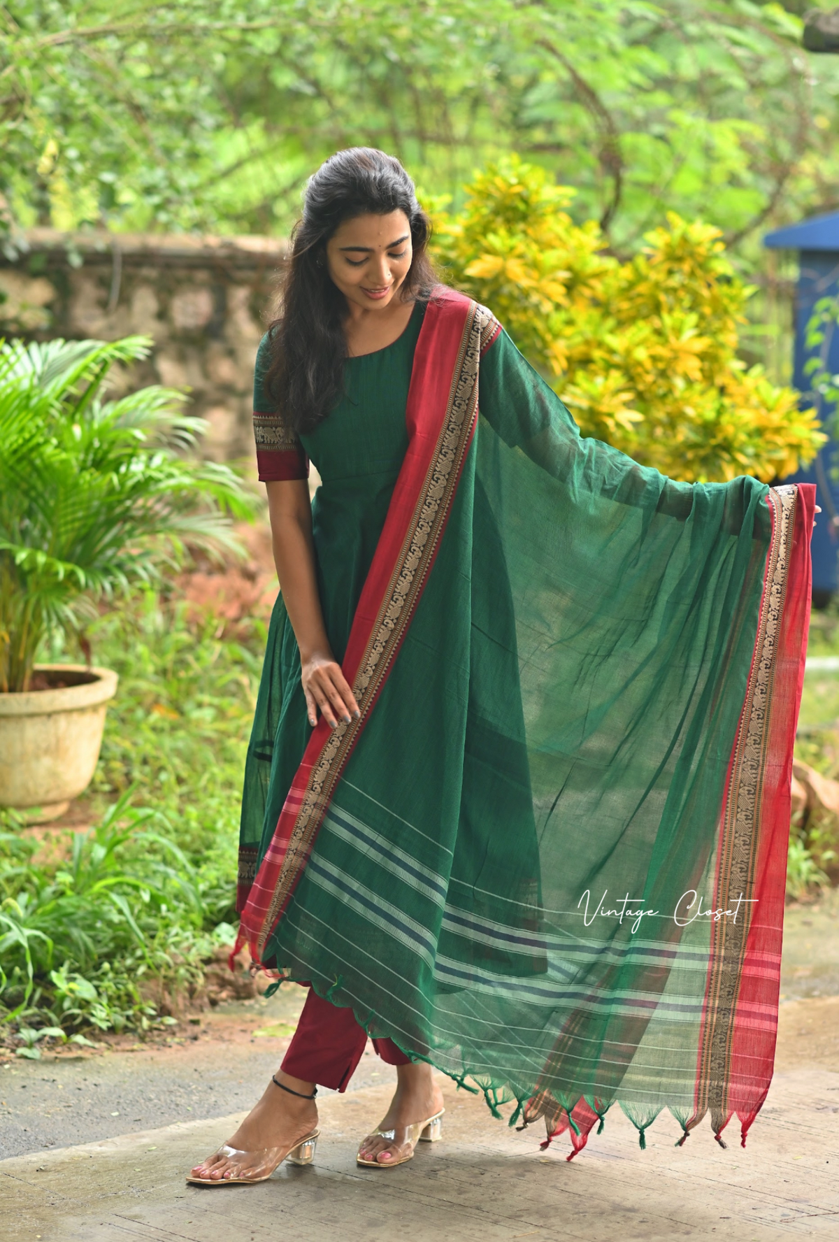 Arti – Bottle Green Narayanpet Anarkali with Maroon Dupatta