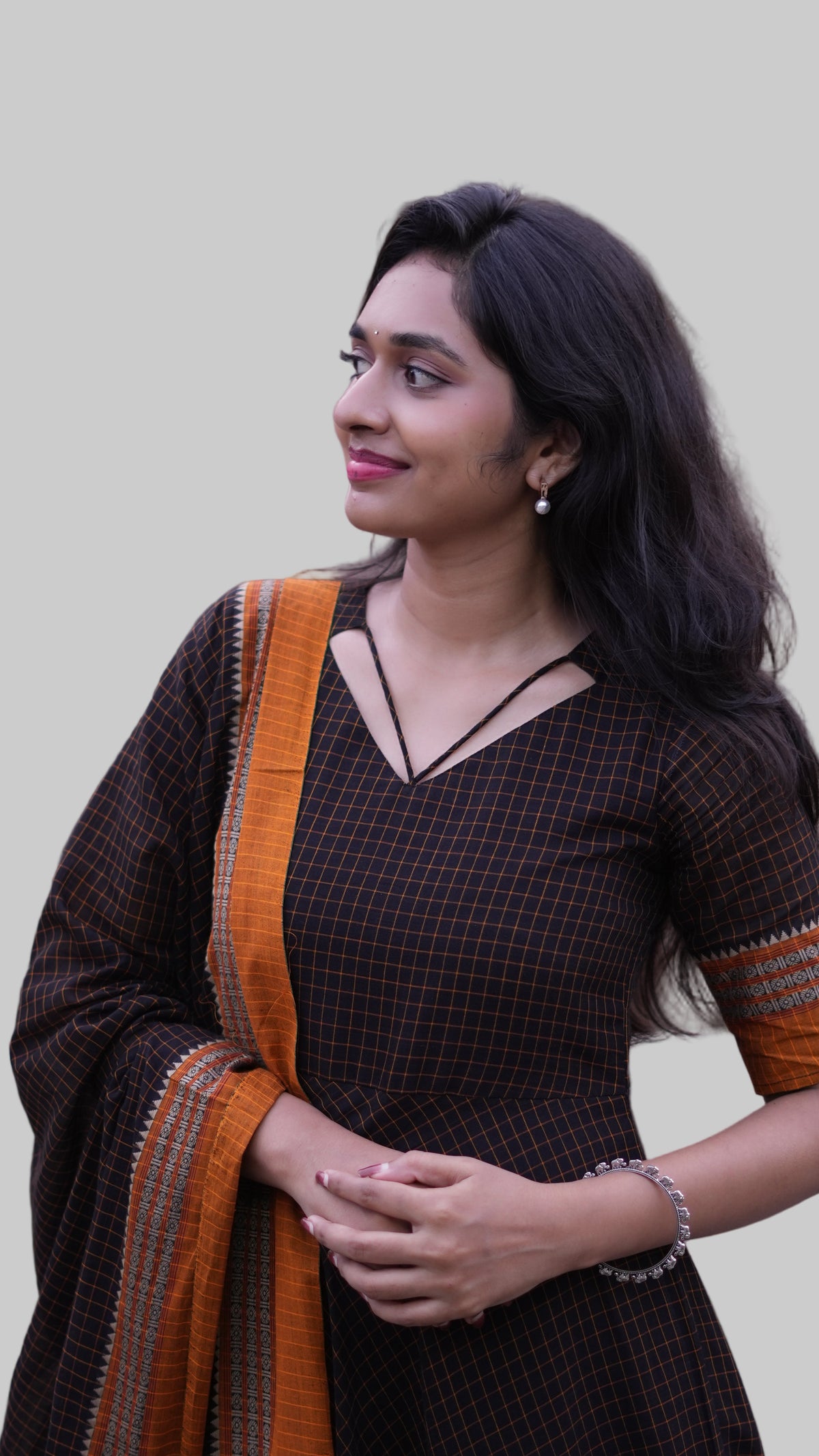 Arti Checks – Black Narayanpet Anarkali with Mustard Dupatta