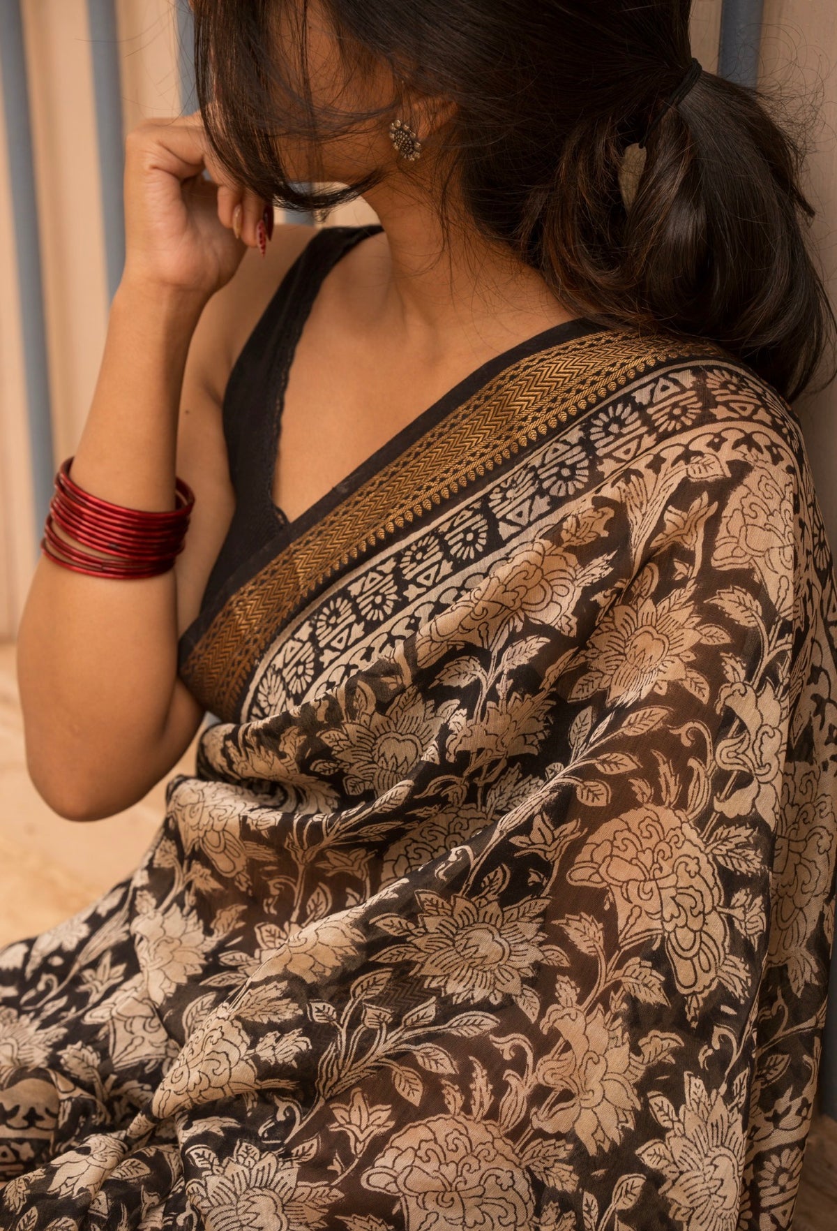 Tripti -Maheshwari silk Bagru saree(Black)