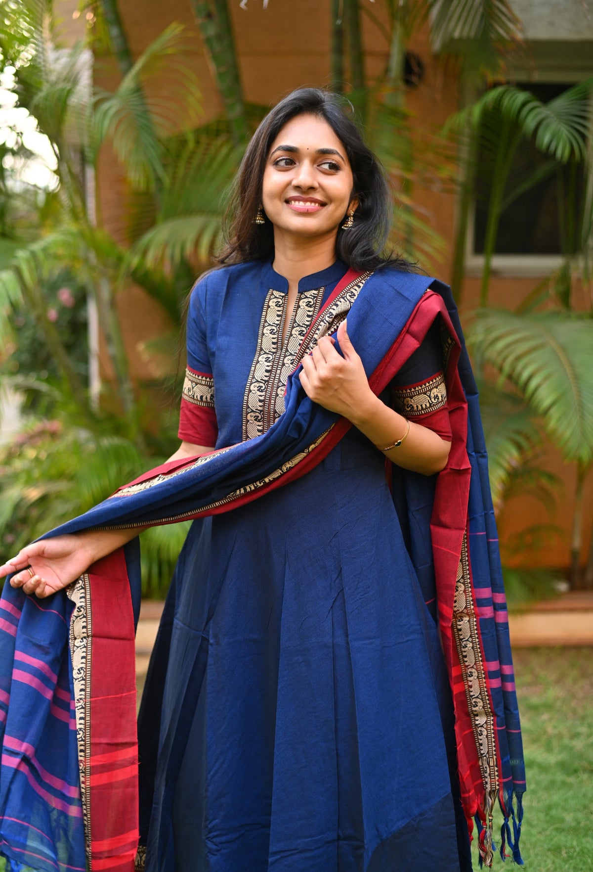 Arti – Blue Narayanpet Anarkali with Red Dupatta