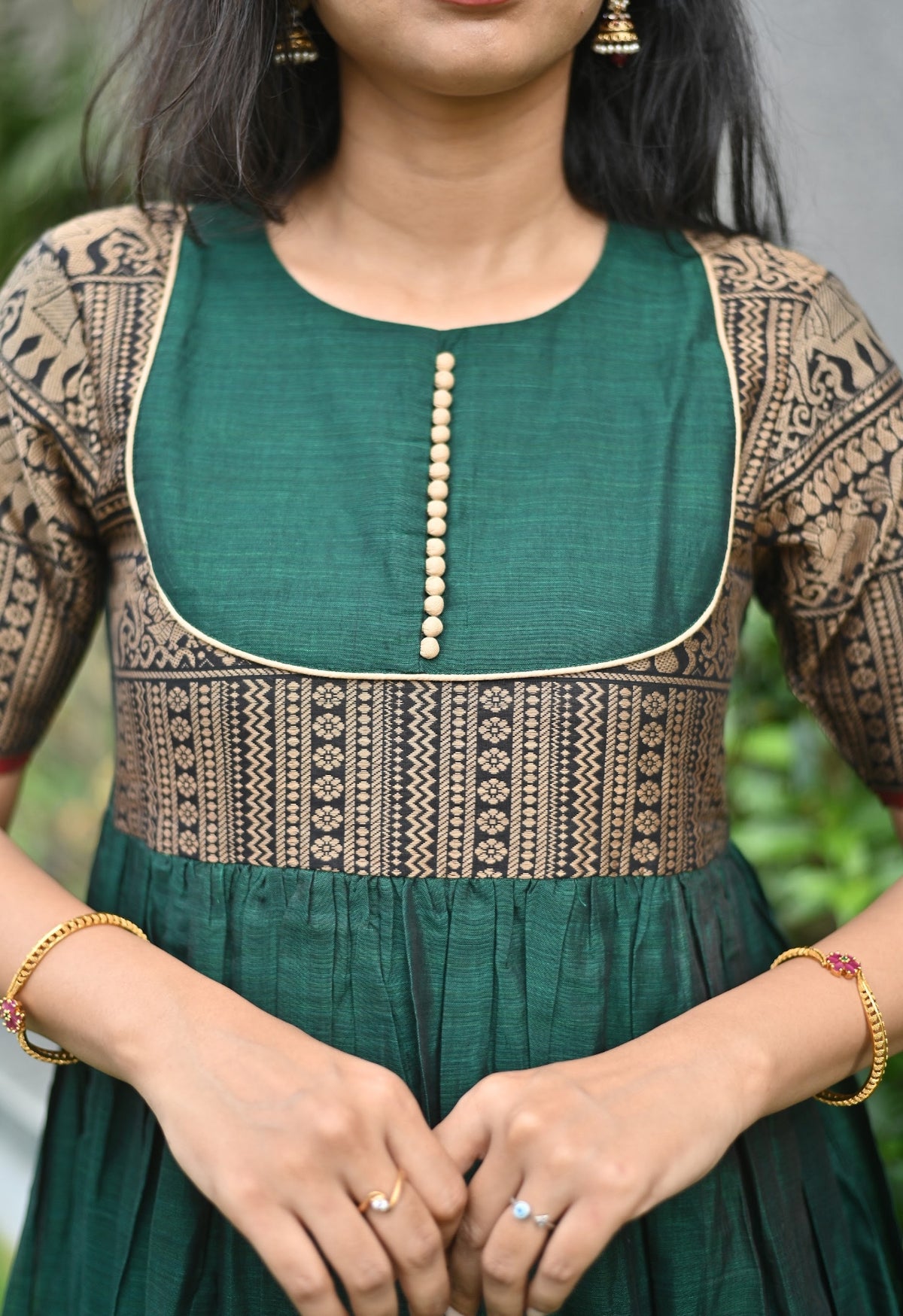 Smrithi – Green Narayanpet Cotton Temple Anarkali Dress