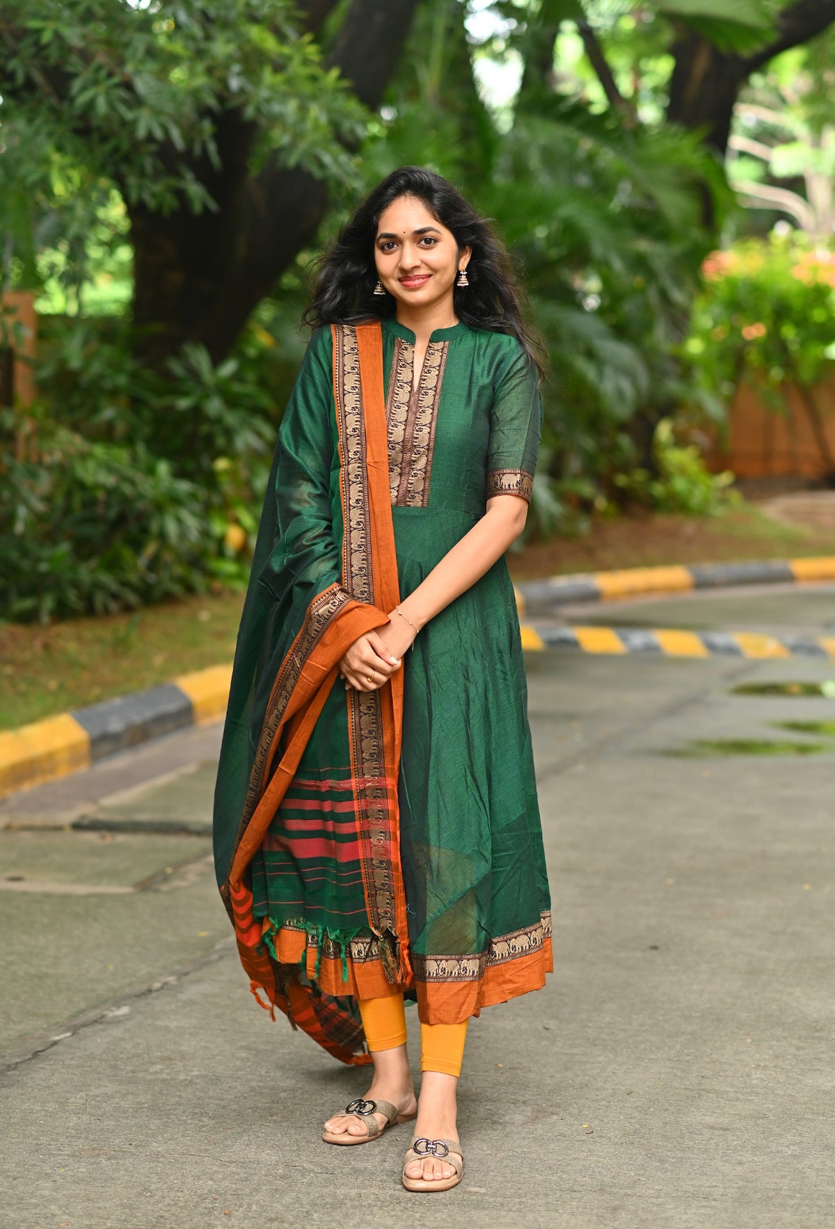 Arti Emerald – Emerald Green Narayanpet Handloom Anarkali Suit