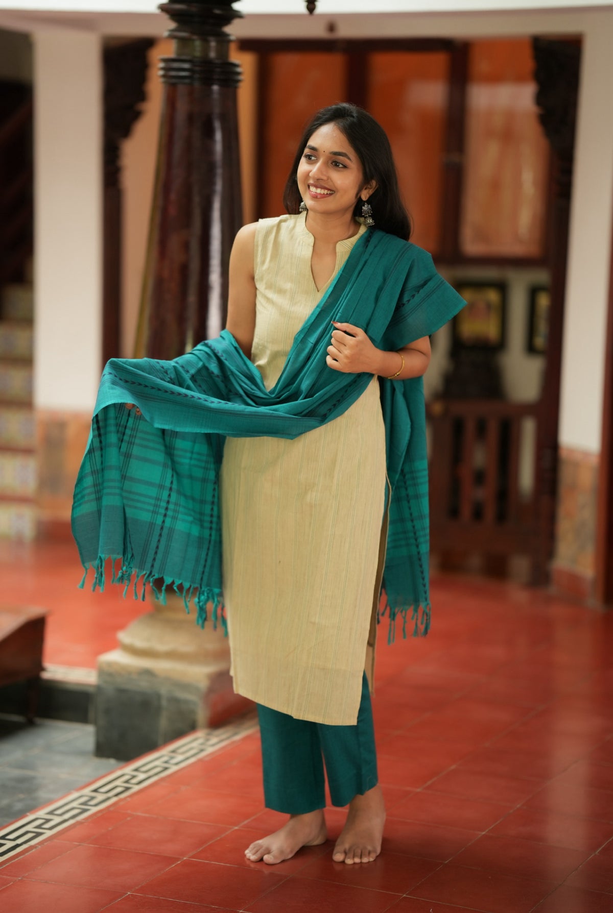 Nadhiya