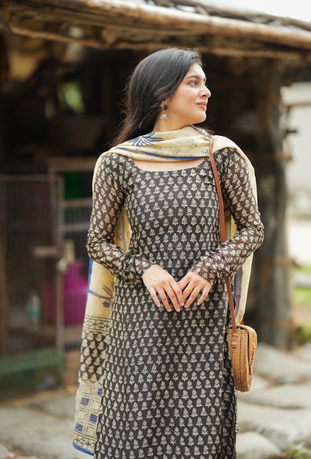 Prarthana-Black Chanderi suit