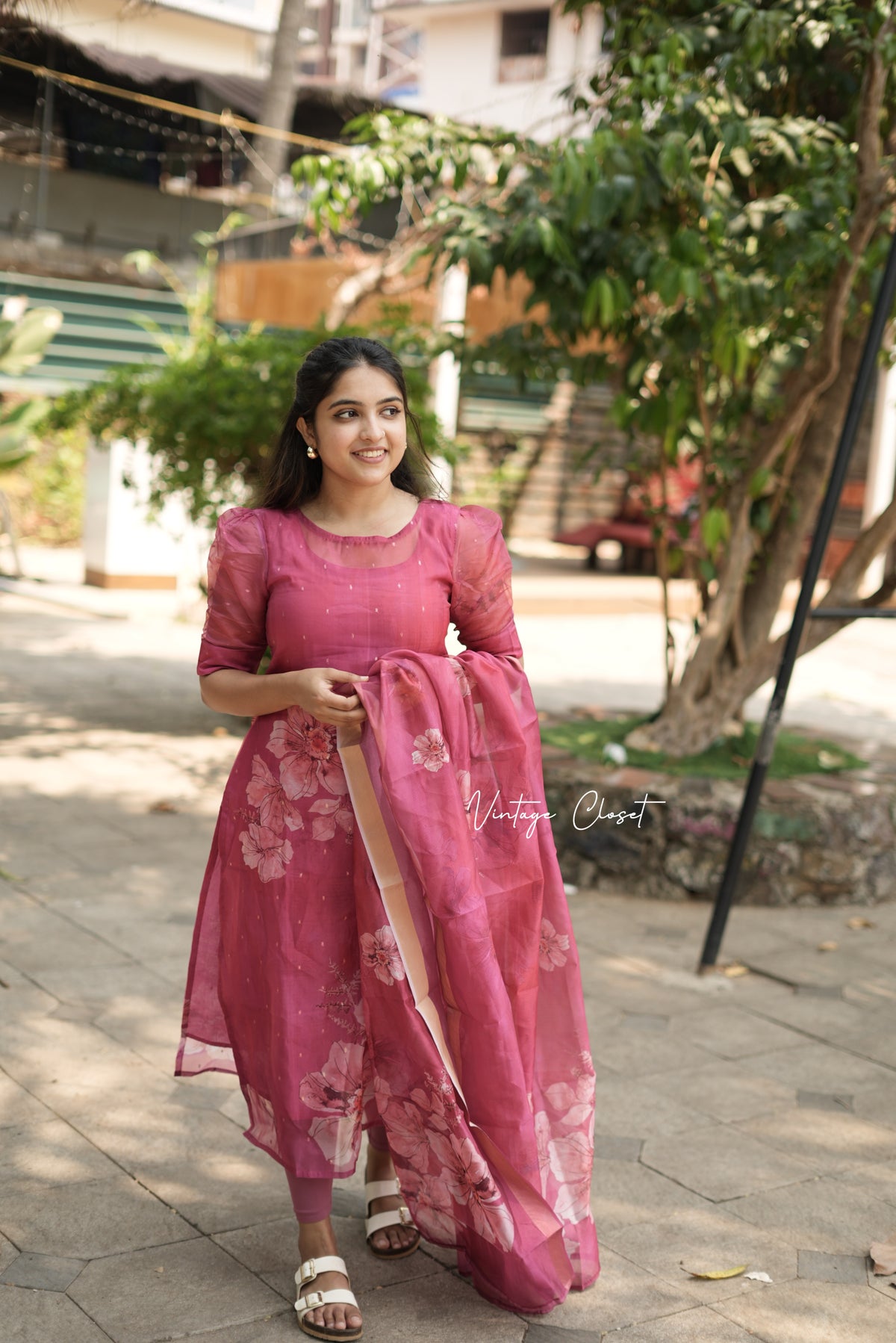Moshika Pink