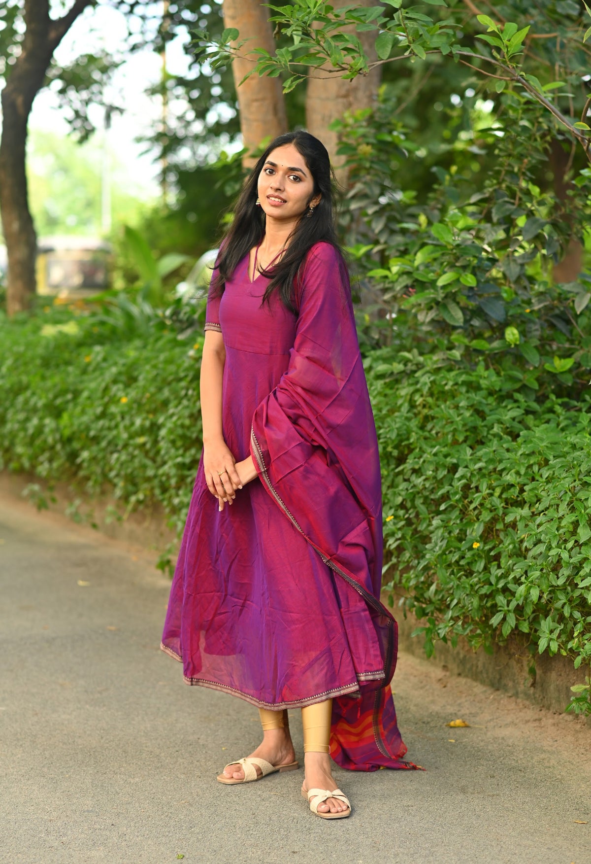 Padmini – Wine Violet Narayanpet Anarkali & Dupatta Set