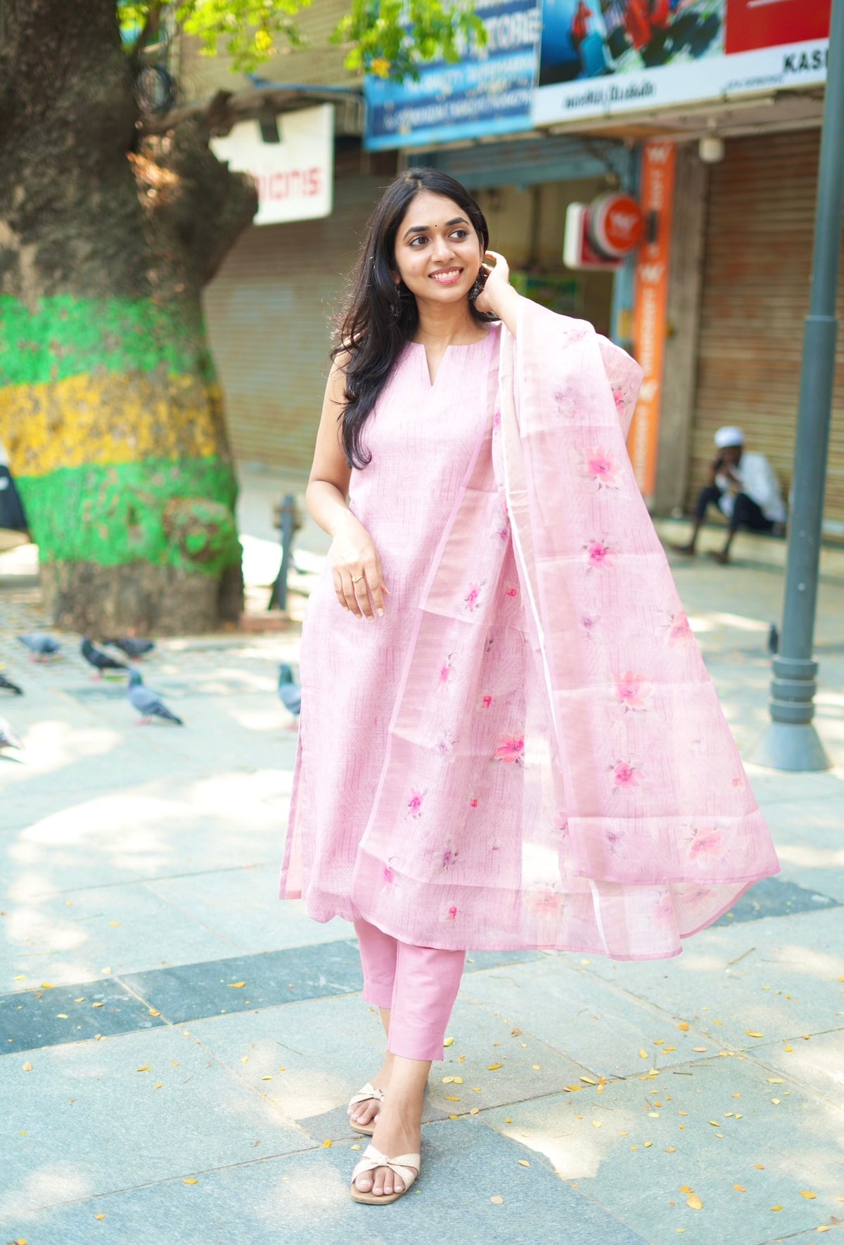 SHREYA-Tissue pink