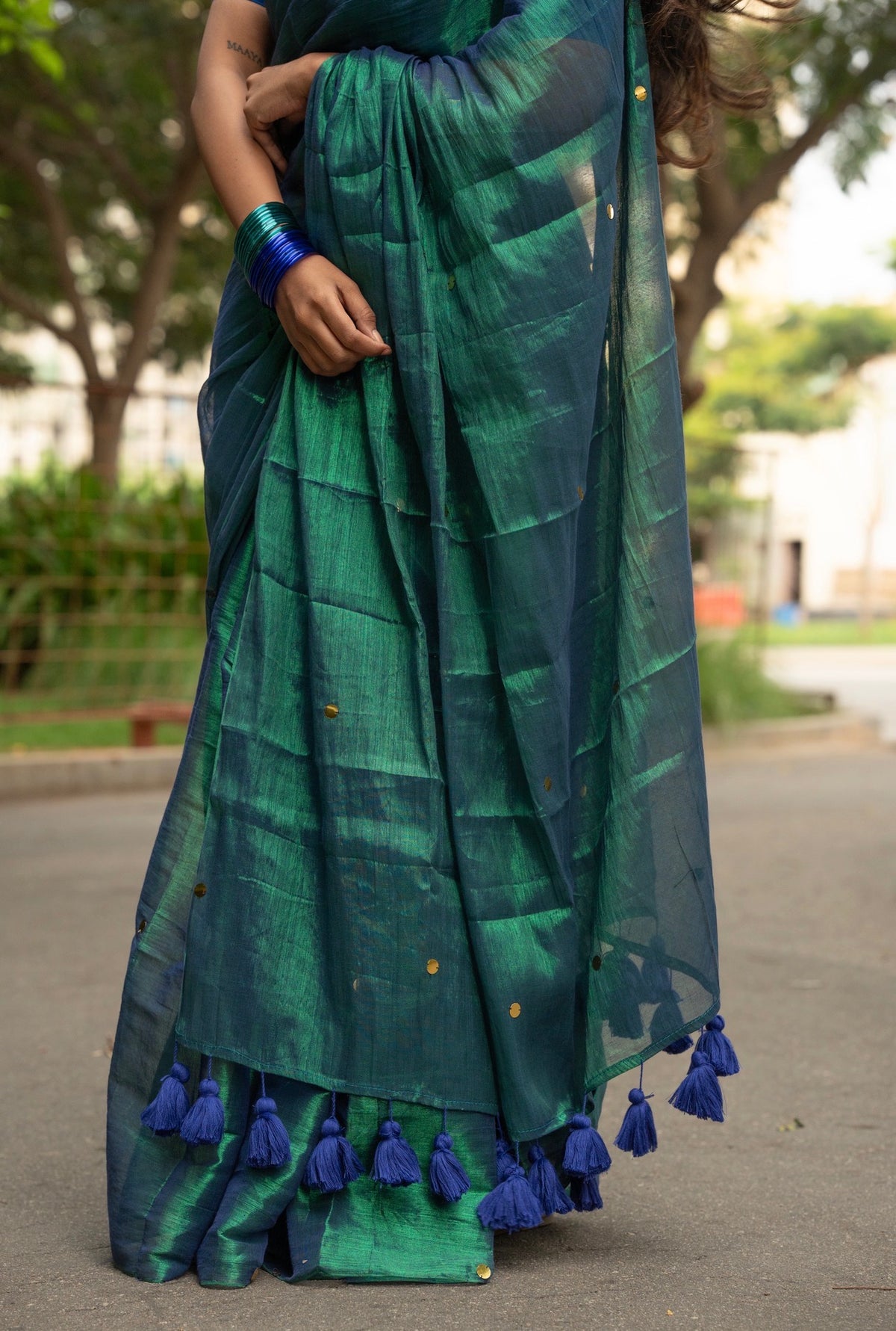 Corporate Kalyani🦚 -Peacock tissue saree with blouse (VC1052)