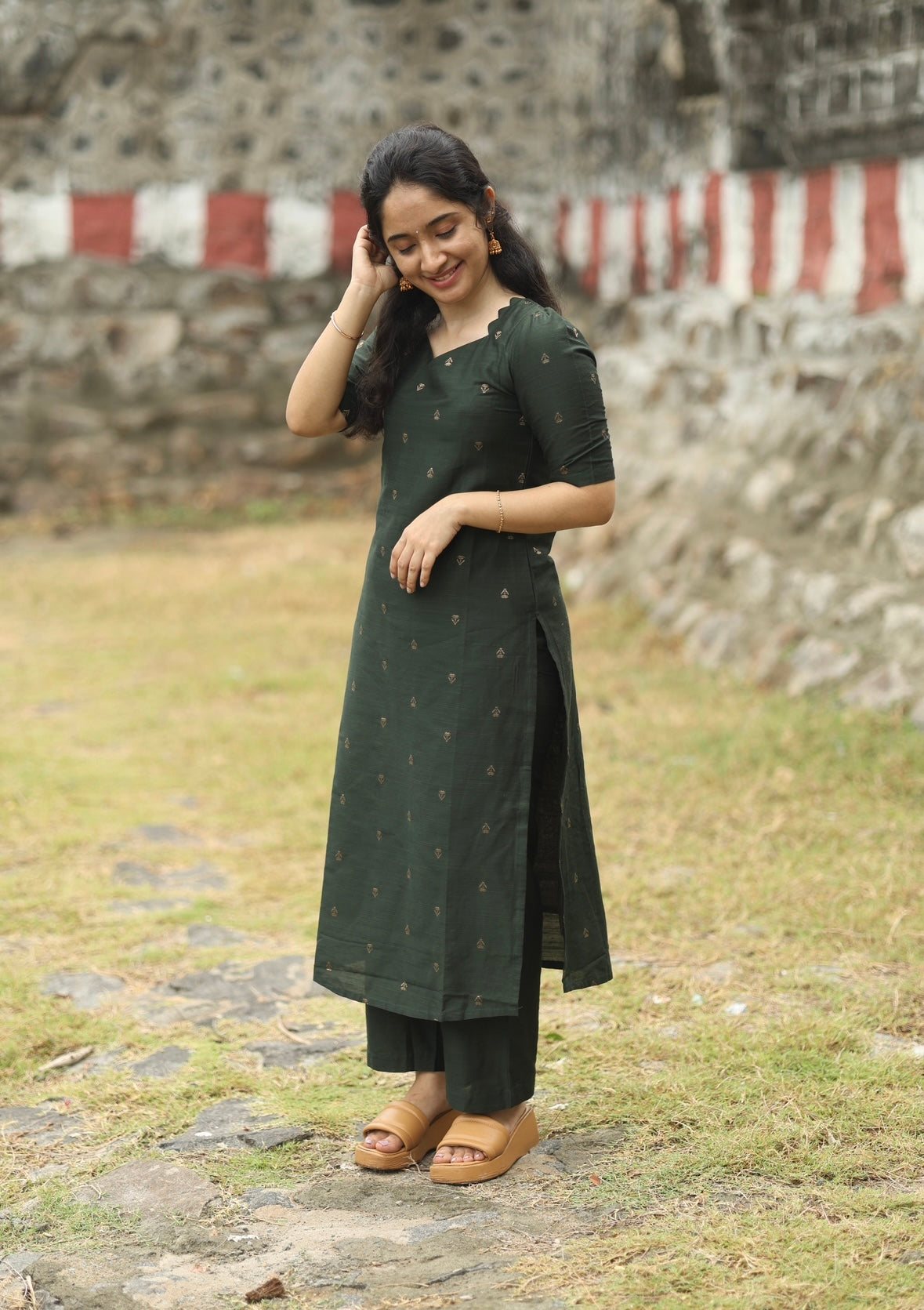 Meenakshi-Bottle green