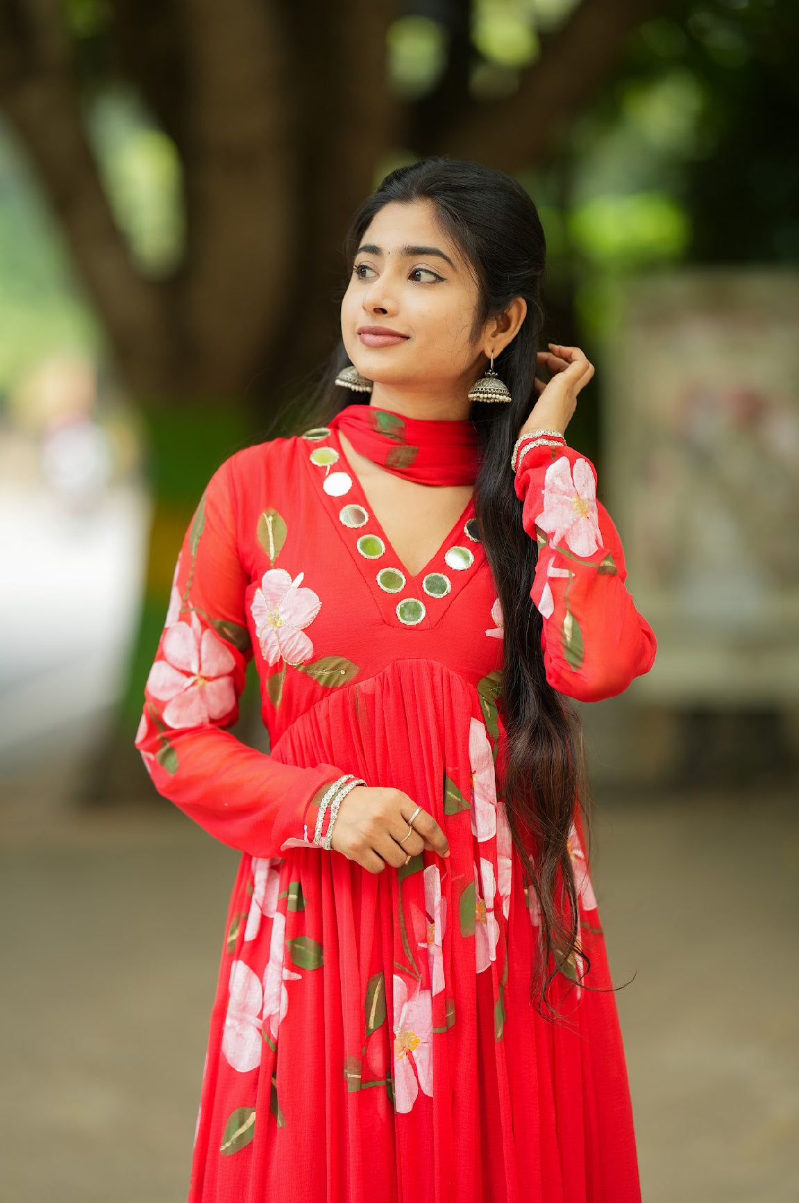 Tamara – Red Hand-Painted Chiffon Alia-Cut Suit