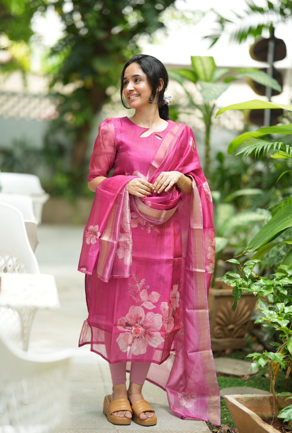 MOKSHA-Pink