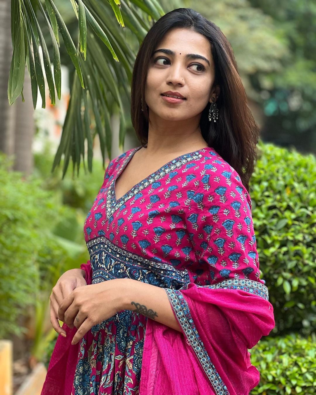 Malar – Fuchsia Pink Handblock Print Cotton Alia-Cut Suit Set