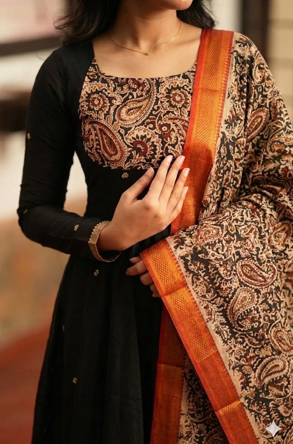 Tharika – Black Narayanpet Kalamkari Fusion Anarkali Suit