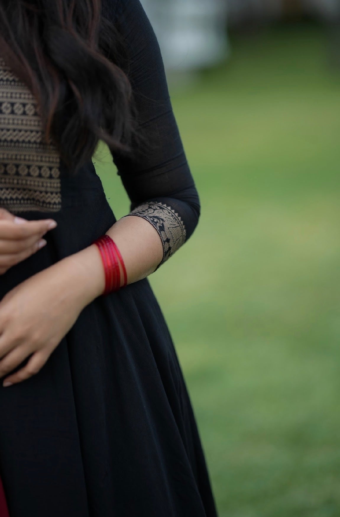 Mirna – Black Narayanpet Anarkali with Red Dupatta