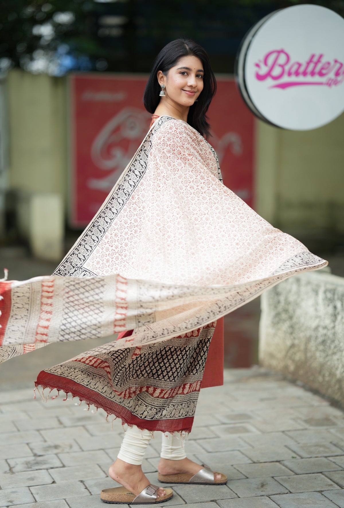 Revathy-II  (Brick+Kalamkari)