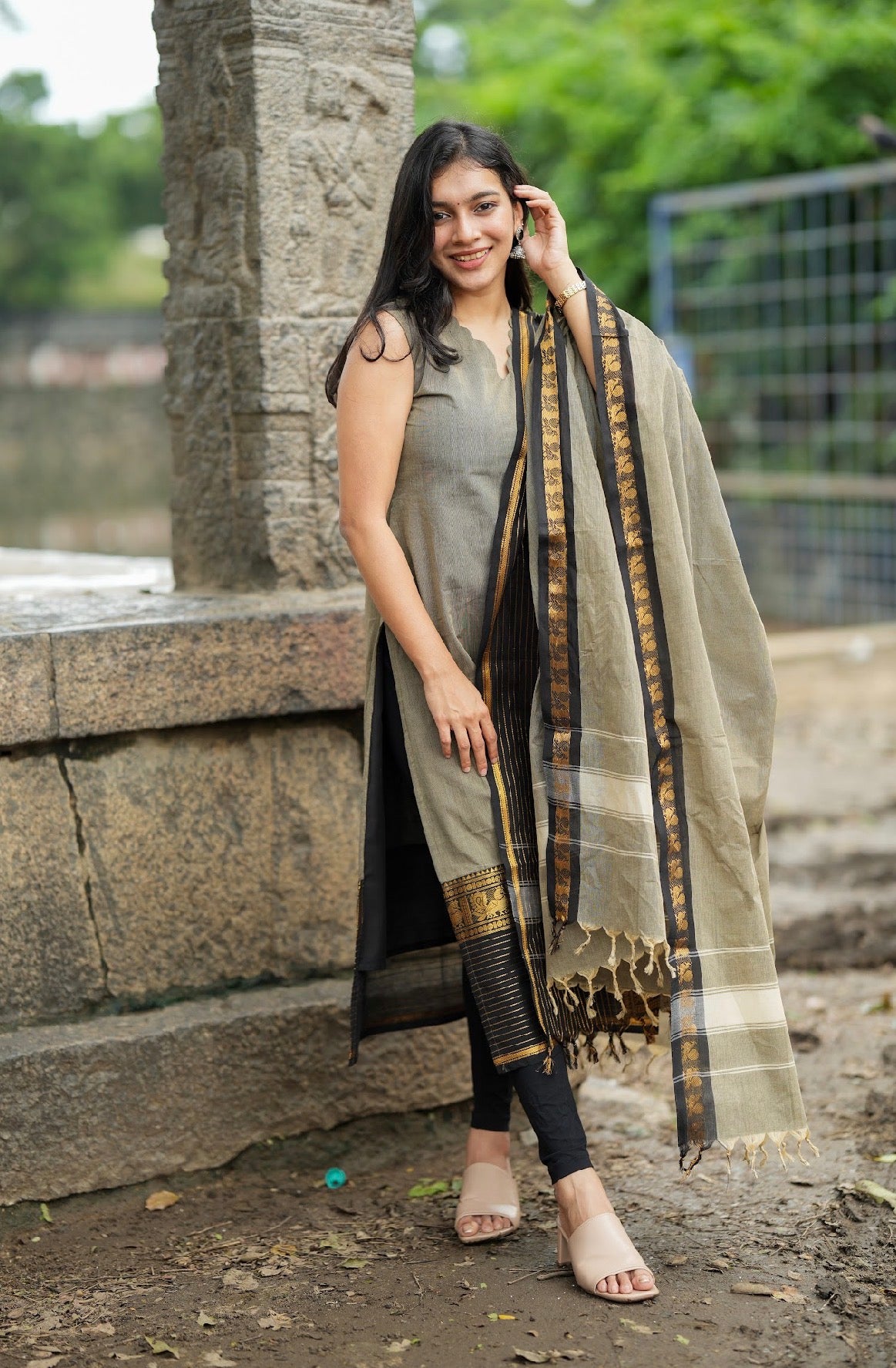 Damini-Black(Straight)