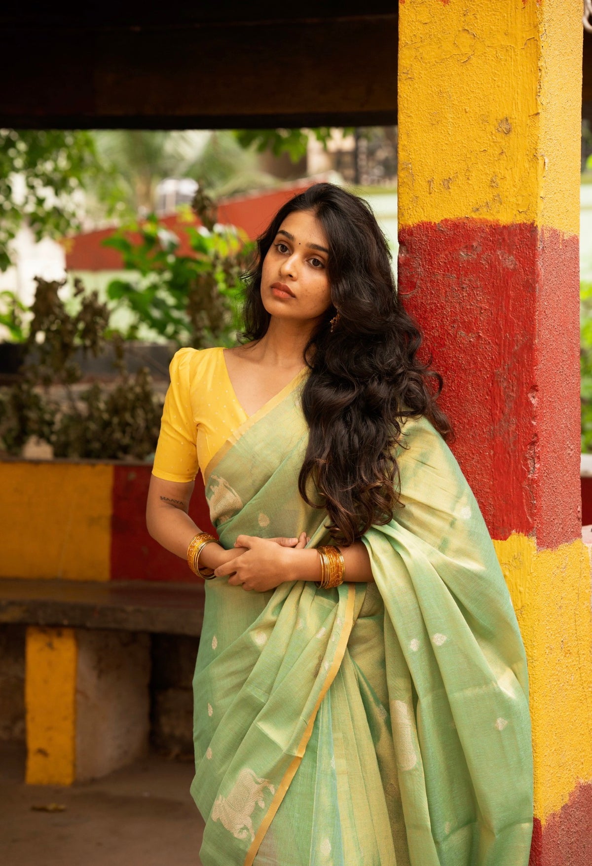 Kannagi-linen tissue saree(pichwai)